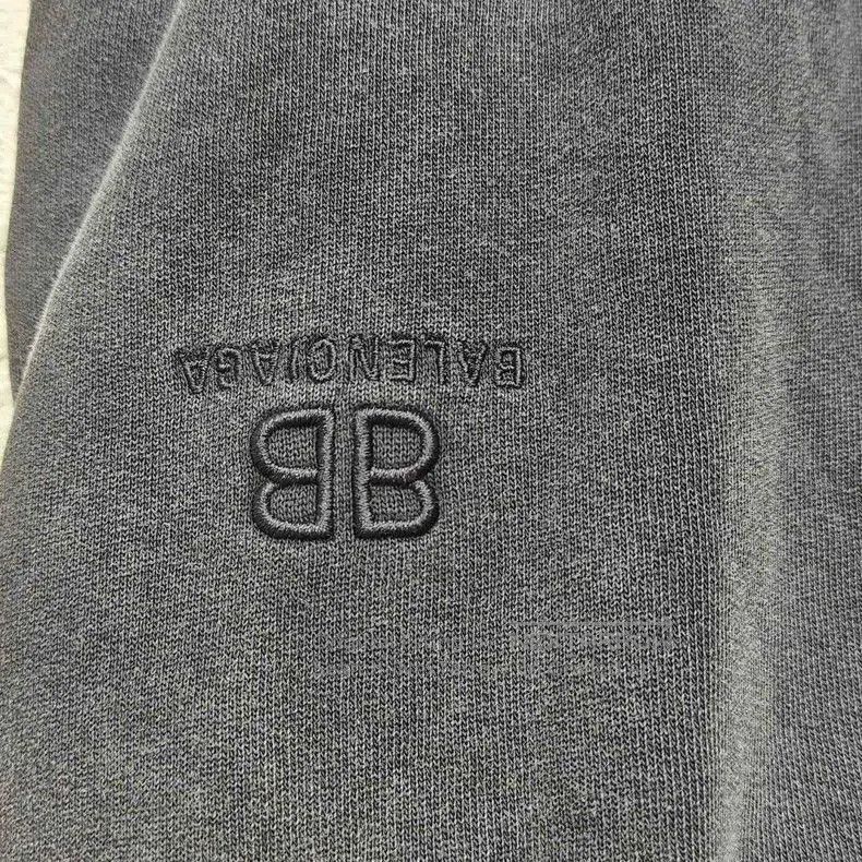Balenciaga Balenciaga Washed Faux Two-Piece Sweatpants. Size US 26 / EU 42 - 4 Thumbnail