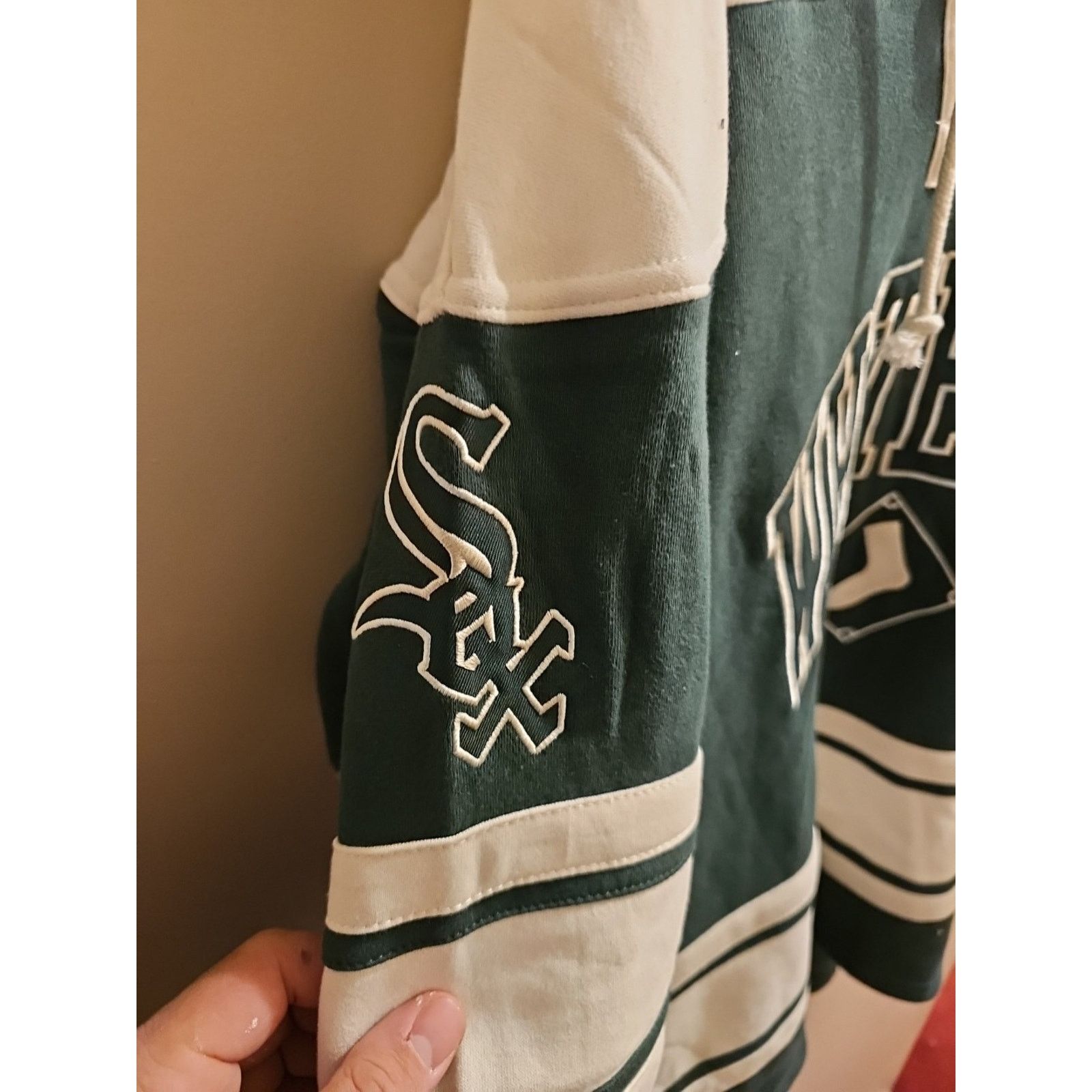 47 Brand Chicago White Sox Men's '47 Brand MLB Hoodie SZ XL MSRP $140 Size US XL / EU 56 / 4 - 5 Thumbnail