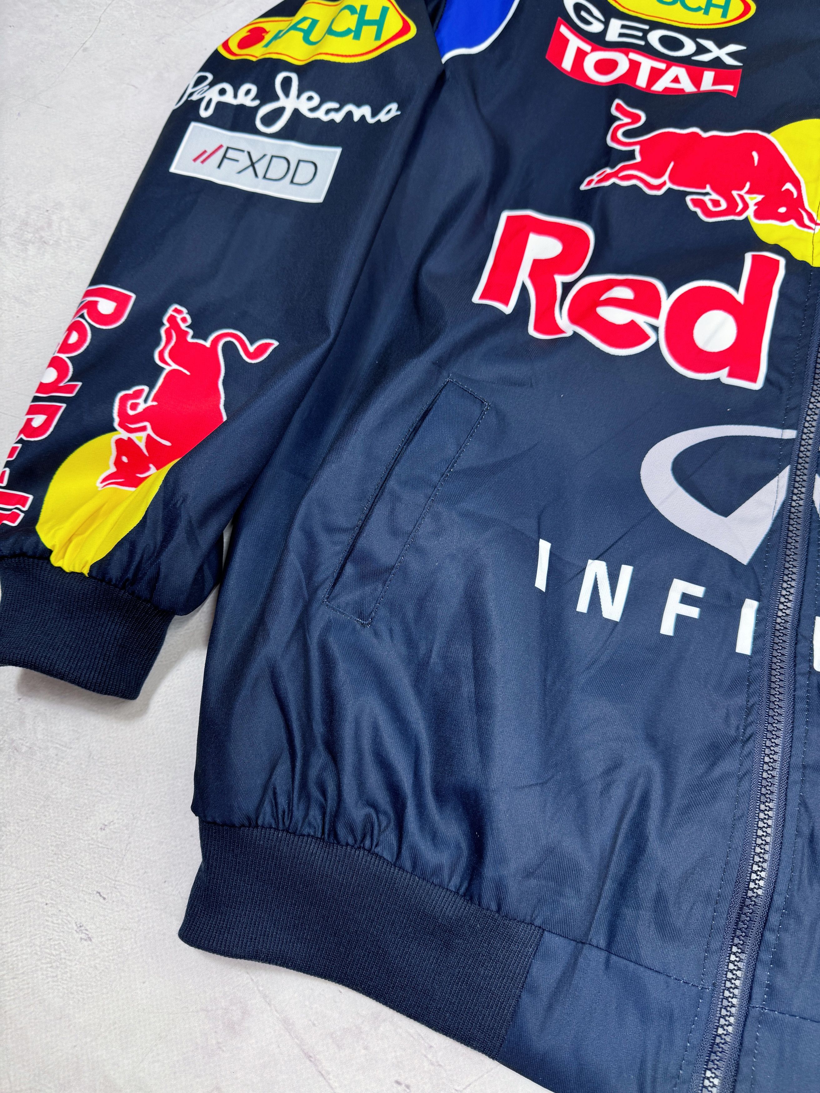 Formula 1 Red Bull F1 Team Light Jacket Racing Infiniti Pirelli Size US M / EU 48-50 / 2 - 8 Thumbnail