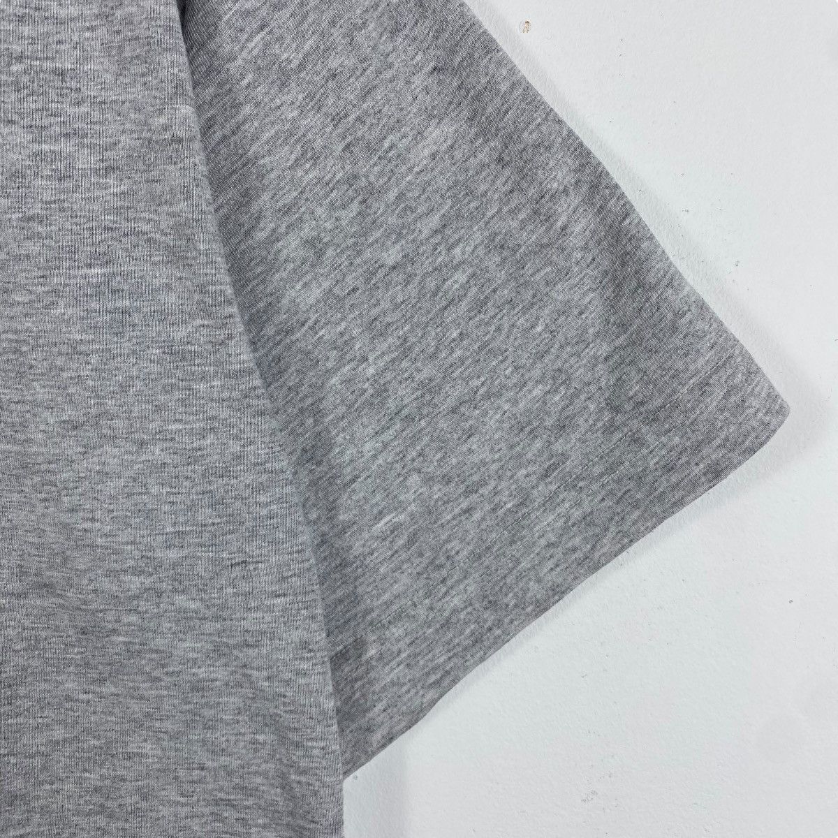 Vans × Vintage Vintage 90's VANS Small Embroidery Logo Skate Surf Tee Shirt Size US M / EU 48-50 / 2 - 3 Thumbnail
