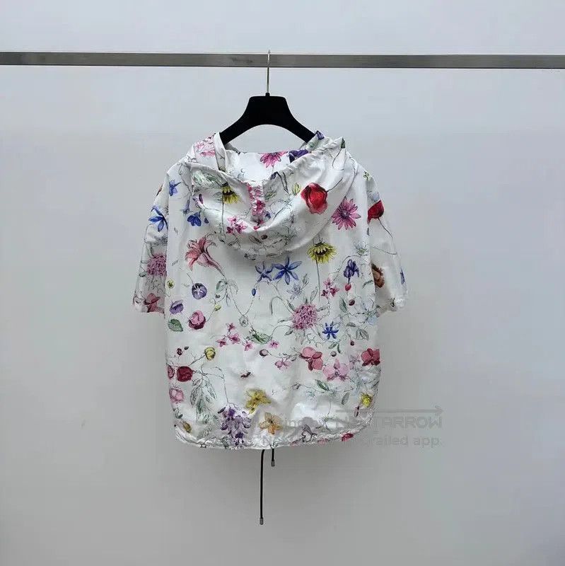 Dior Dior Floral Print Women's Jacket . Size M / US 6-8 / IT 42-44 - 2 Thumbnail