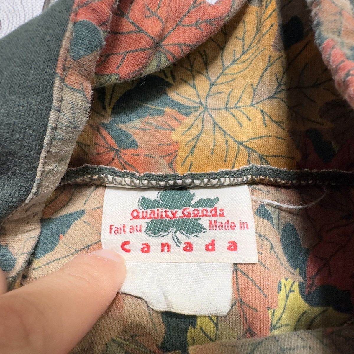 Vintage Vintage Nova Scotia sweatshirt Size US XL / EU 56 / 4 - 4 Thumbnail