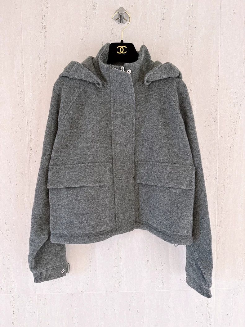 Loro Piana LORO PIANA Icery series, grey cashmere short coat Size S / US 4 / IT 40 - 1 Thumbnail