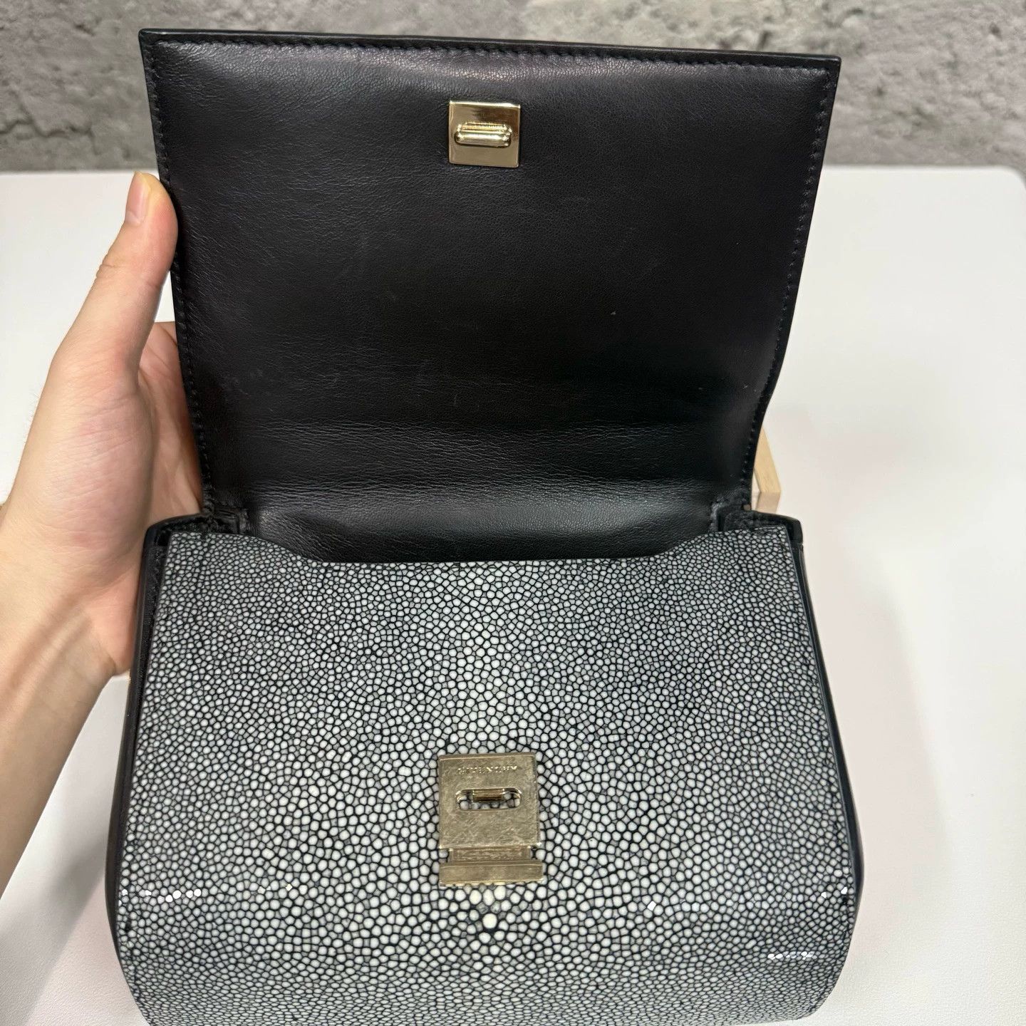 Givenchy Givenchy Black Pandora Bag Size ONE SIZE - 6 Thumbnail
