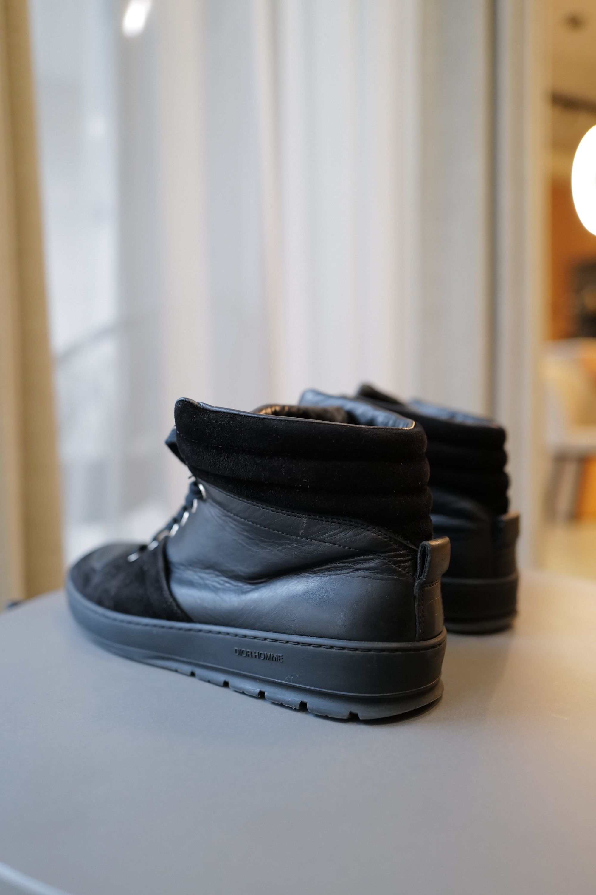 Dior Dior High-Top Sneaker Size EU 41 Size US 8 / EU 41 - 12 Thumbnail
