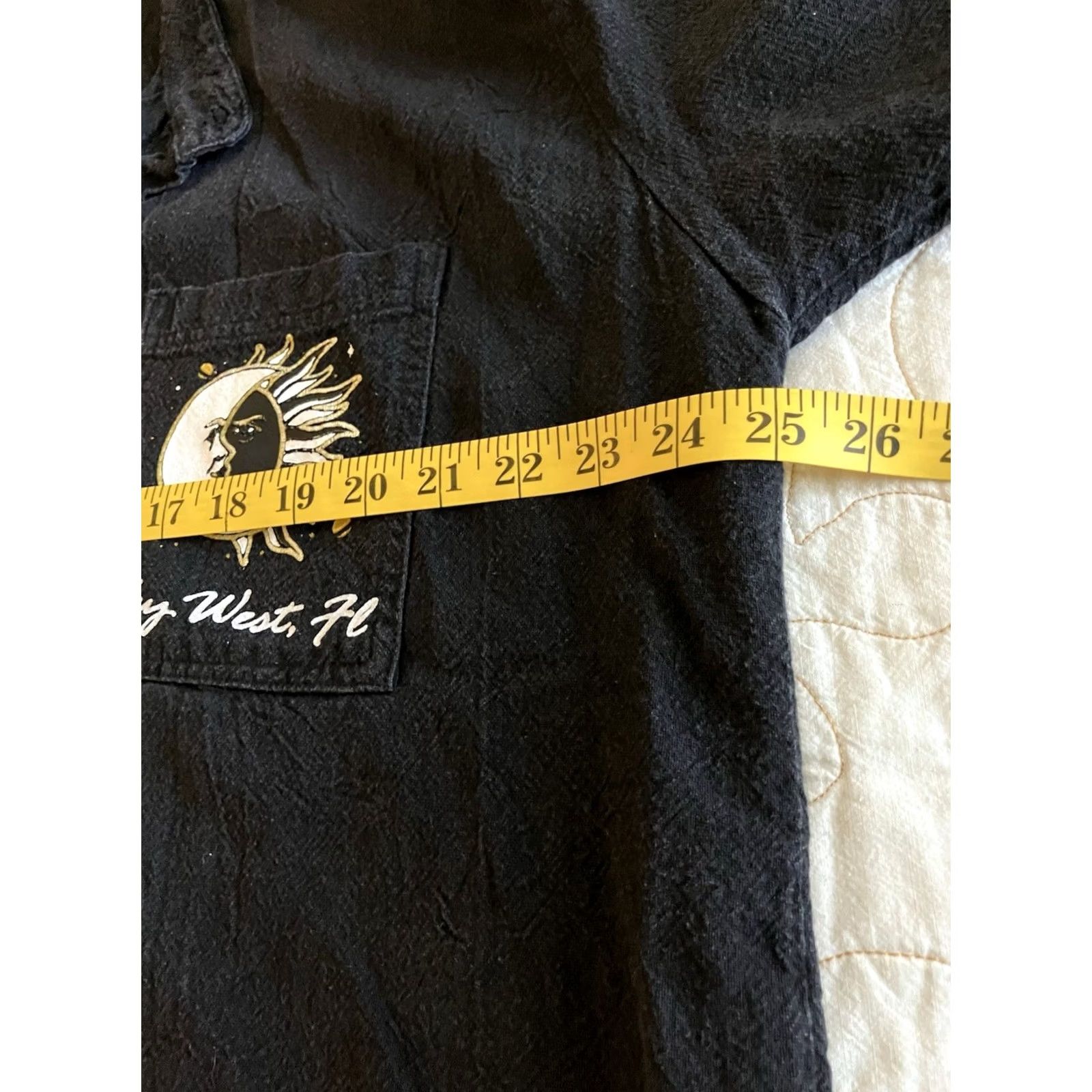 Vintage VINTAGE All Impact Sportswear Black Button-Down Key West Florida Shirt Men’s Large Shirt Boys? Size US L / EU 52-54 / 3 - 5 Thumbnail