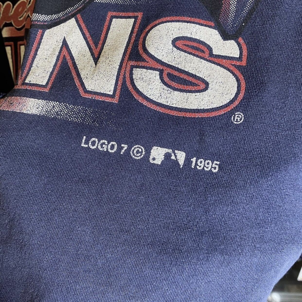 Logo 7 Vintage 90s Logo 7 Cleveland Indians Chief Wahoo T-Shirt Size US XL / EU 56 / 4 - 5 Thumbnail