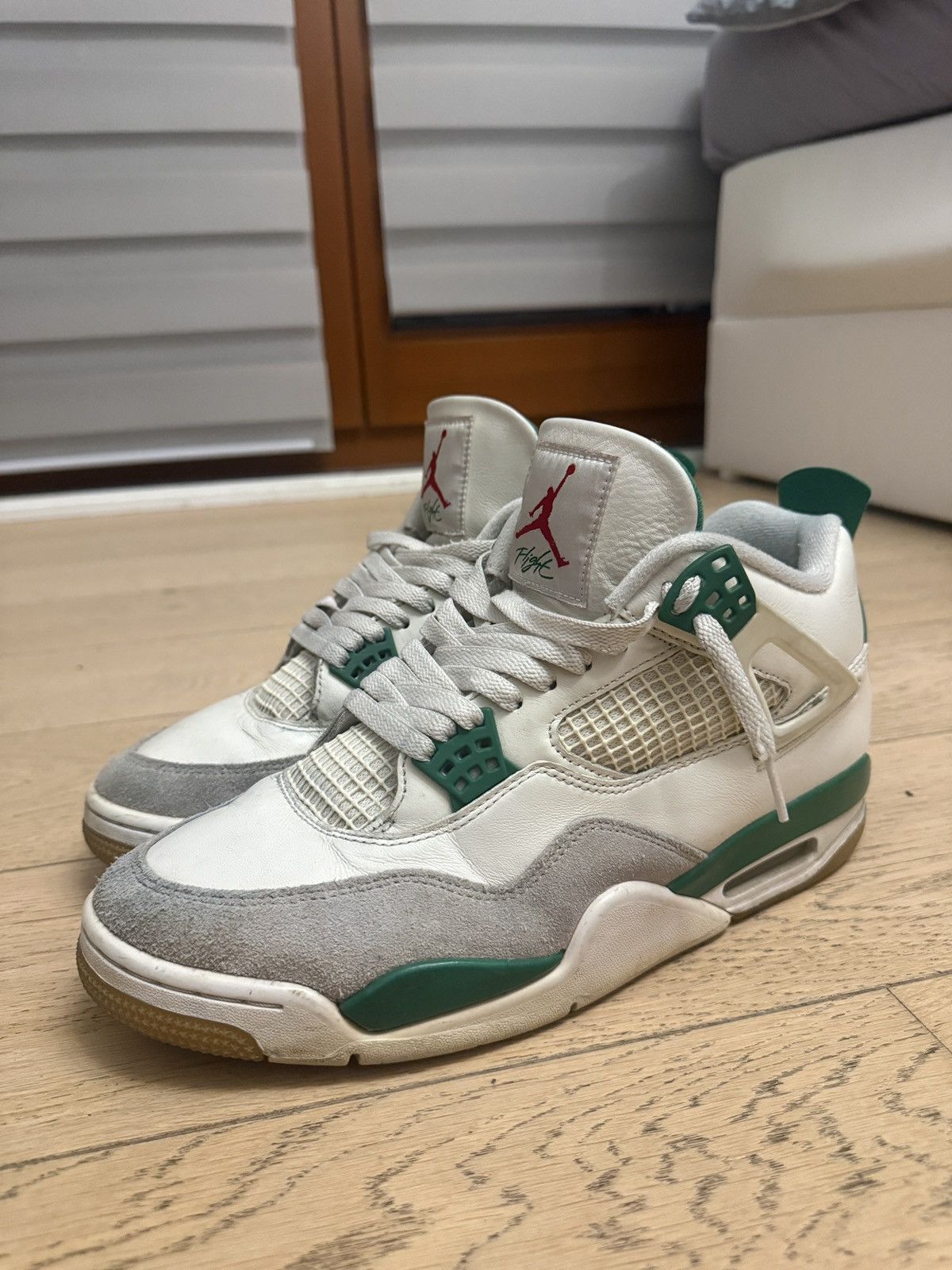 Nike Air Jordan 4 SB Pine Green Size US 10.5 / EU 43-44 - 2 Thumbnail
