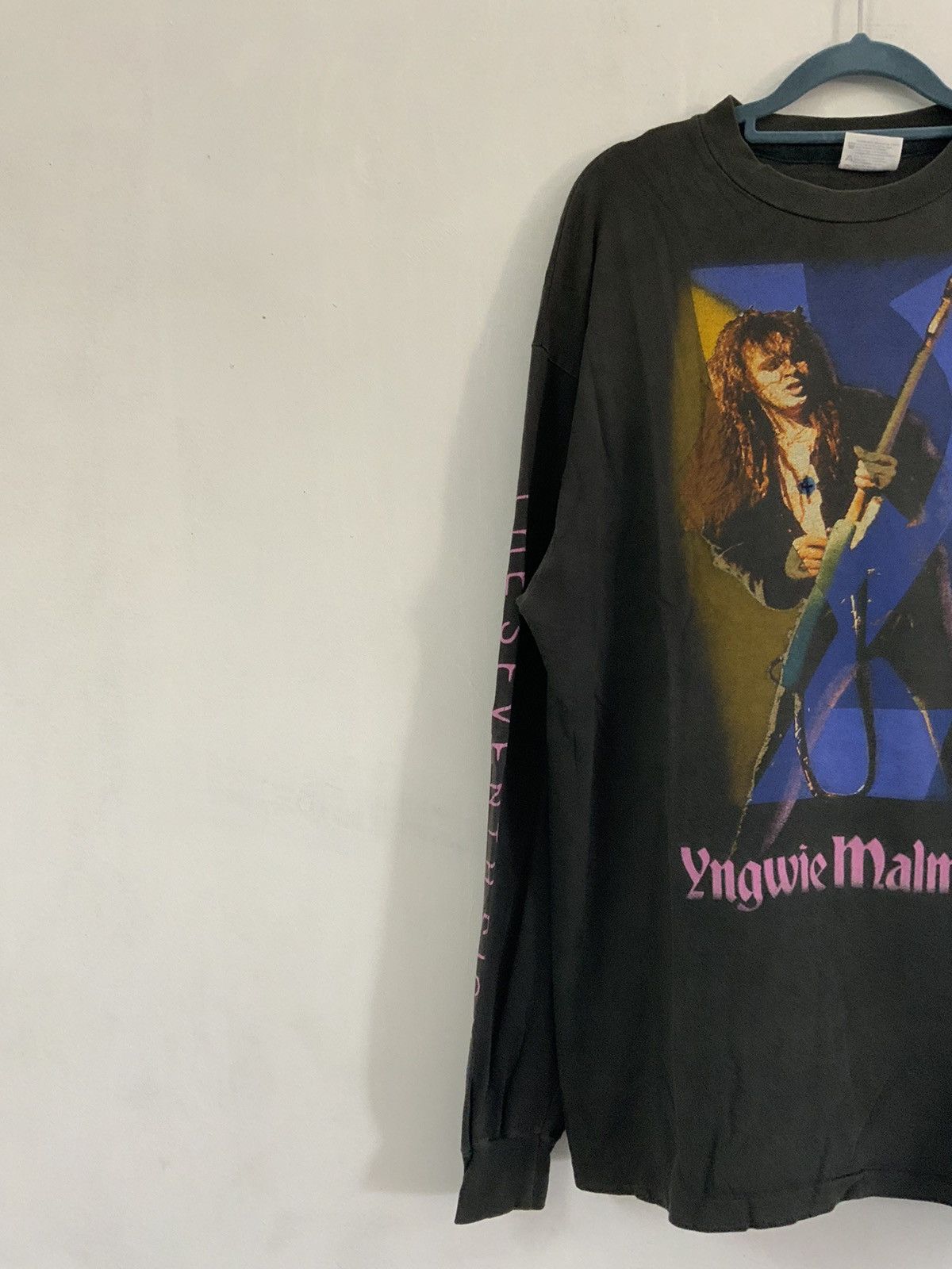 Band Tees Vintage Yngwie Malmsteen The 7th Sign World Tour 1994 Tee Size US L / EU 52-54 / 3 - 3 Thumbnail