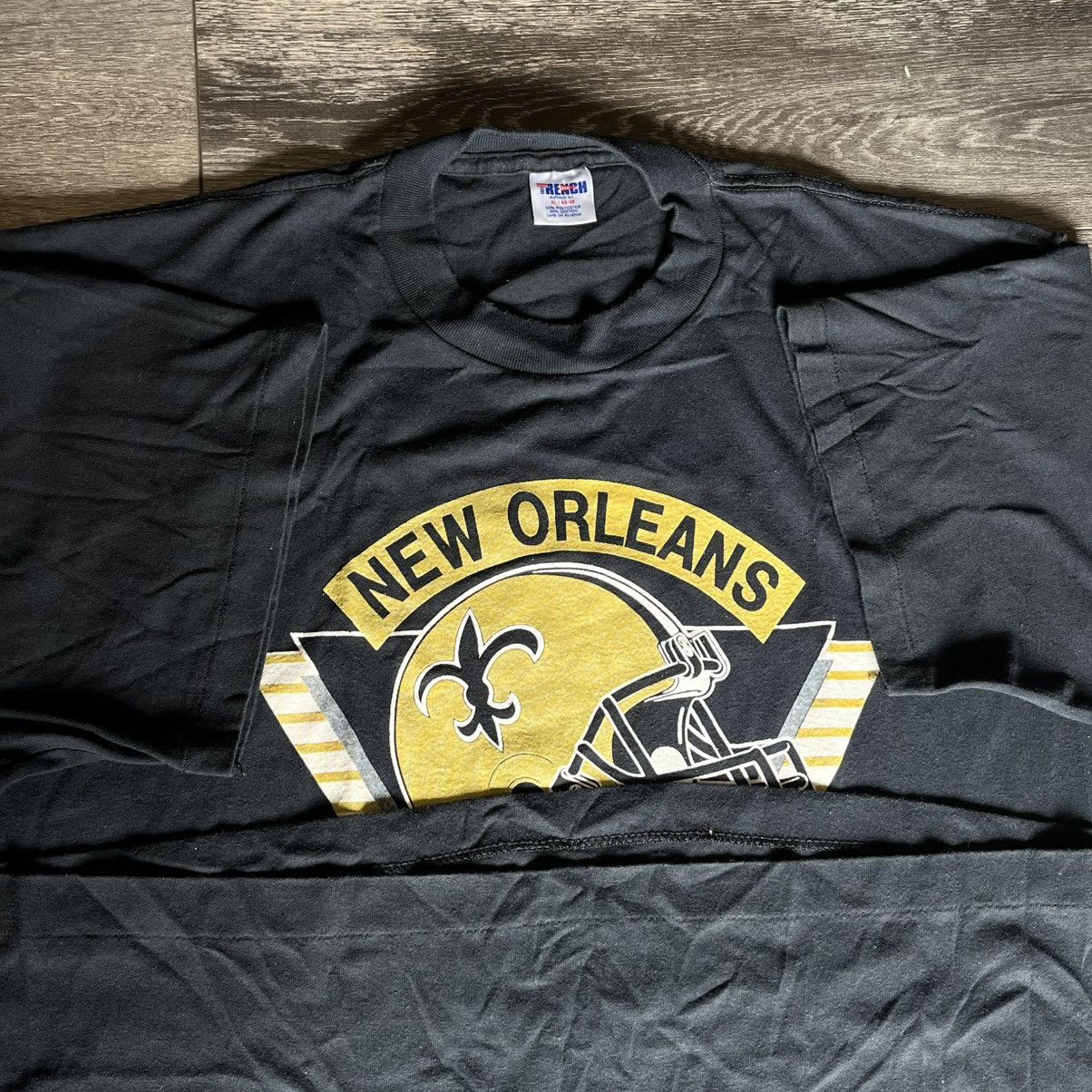 Trench USA Vintage 90s NFL New Orleans Saints Trench USA Helmet T Shirt Size US XL / EU 56 / 4 - 8 Thumbnail