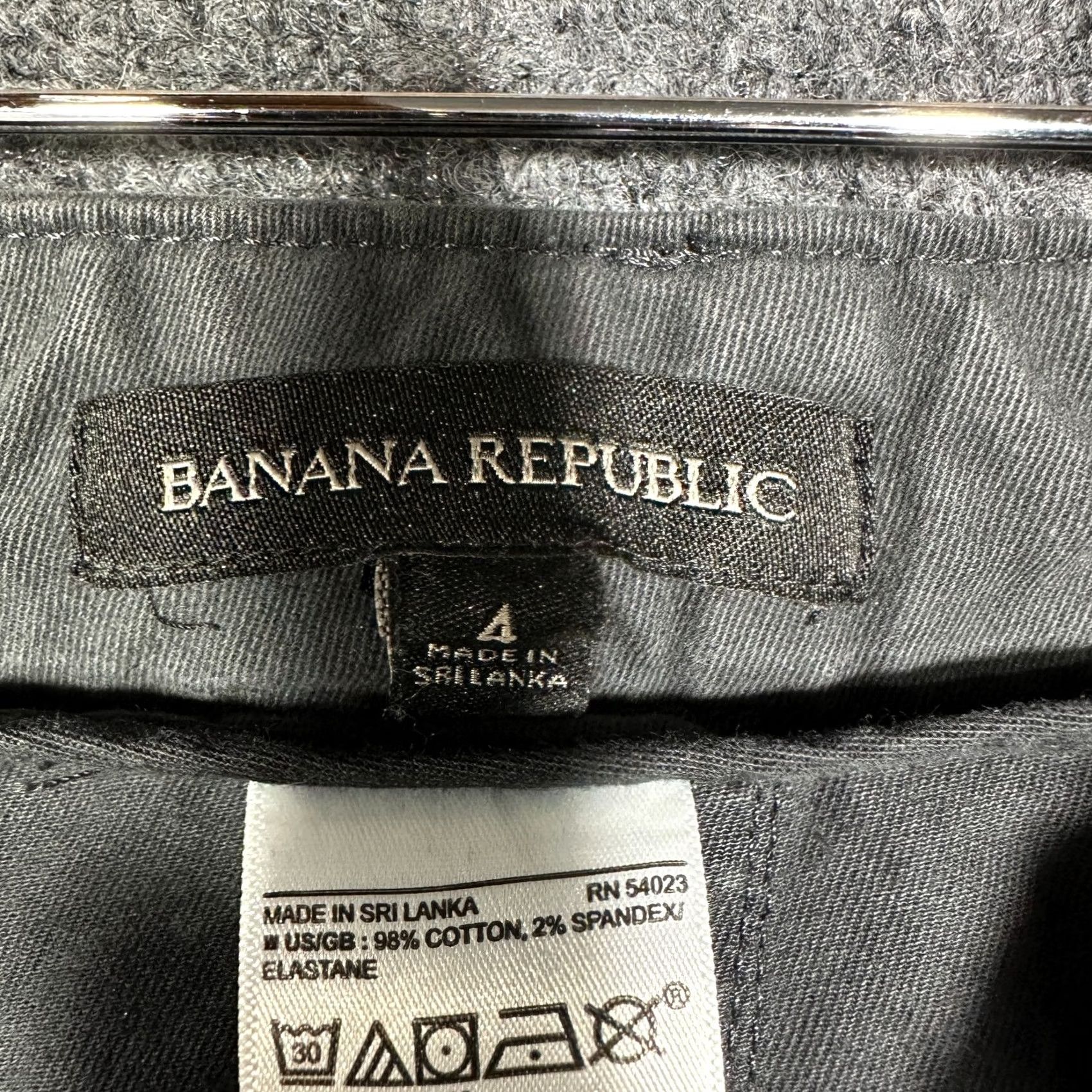 Banana Republic Banana Republic Pants Womens Gray Size 4 Cotton Stretch Zip Ankle Chino Size 27" / US 4 / IT 40 - 5 Thumbnail