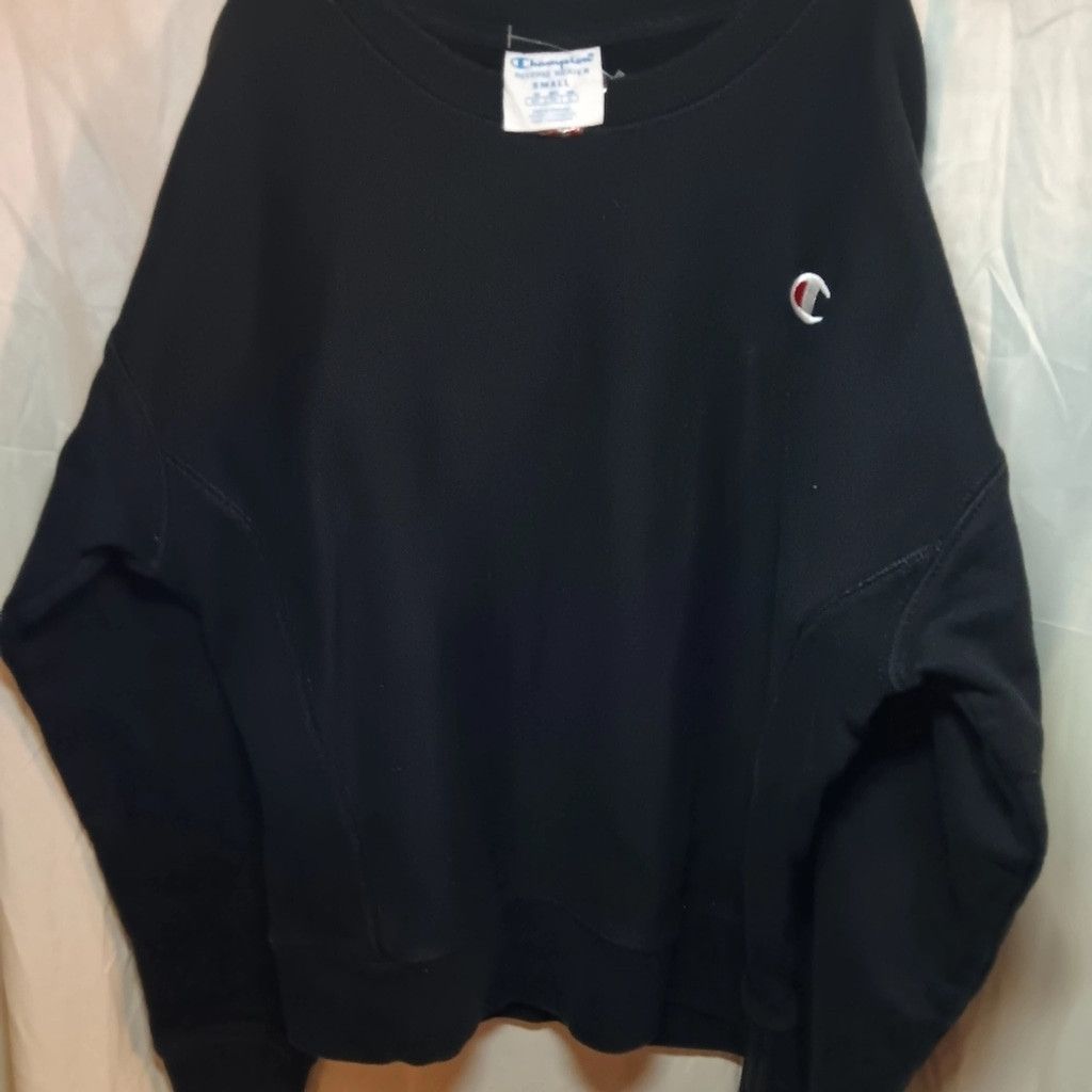 Champion Champion black sweatshirt, ladies small, has tag holder,NWOT Size S / US 4 / IT 40 - 1 Thumbnail