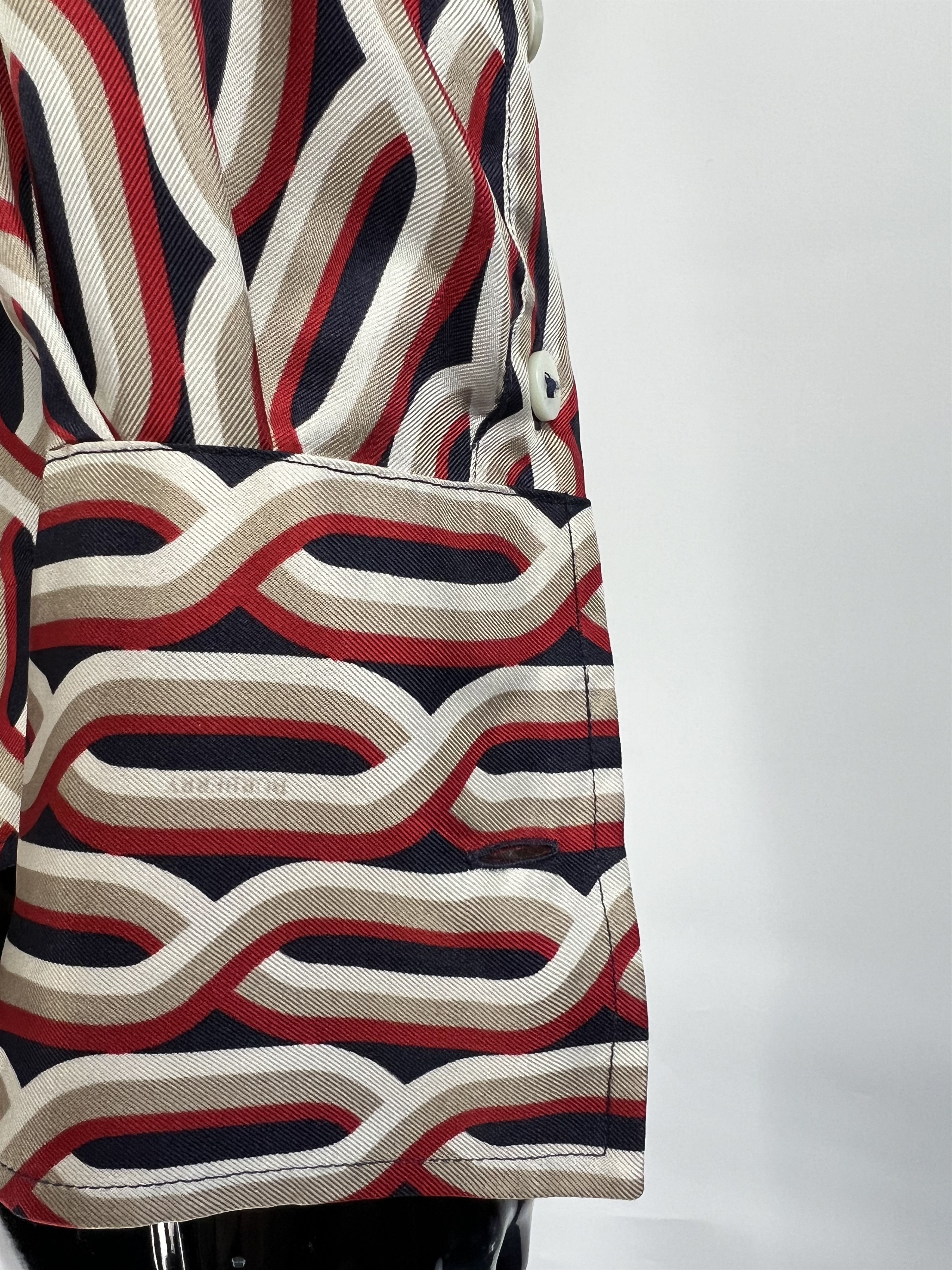 Burberry Burberry London Women's Silk Button Up Shirt Blouse Size 42 Size M / US 6-8 / IT 42-44 - 10 Thumbnail