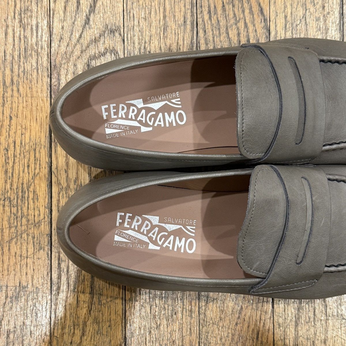Salvatore Ferragamo Gray Ferragamo Penny Loafers Size US 9 / EU 42 - 3 Thumbnail