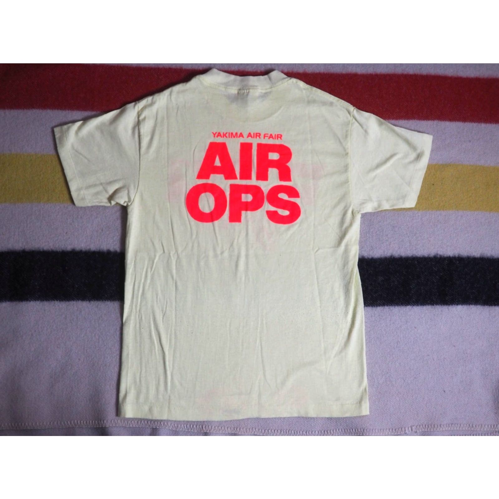 TEE JAYS VTG 80s Hef T Yakima WA Air Fair Fighter Jet USA Yellow Tee T-Shirt Mens S Size US S / EU 44-46 / 1 - 4 Thumbnail
