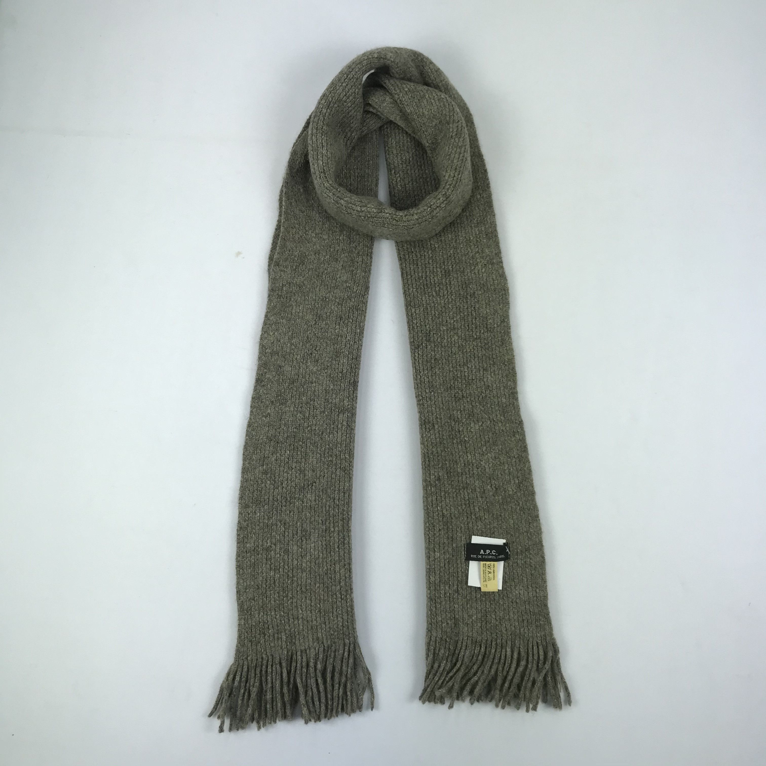 A.P.C. × Vintage Vintage A.P.C. Scarf APC Ribbed Wool Scarves Neckwear Size ONE SIZE - 1 Thumbnail