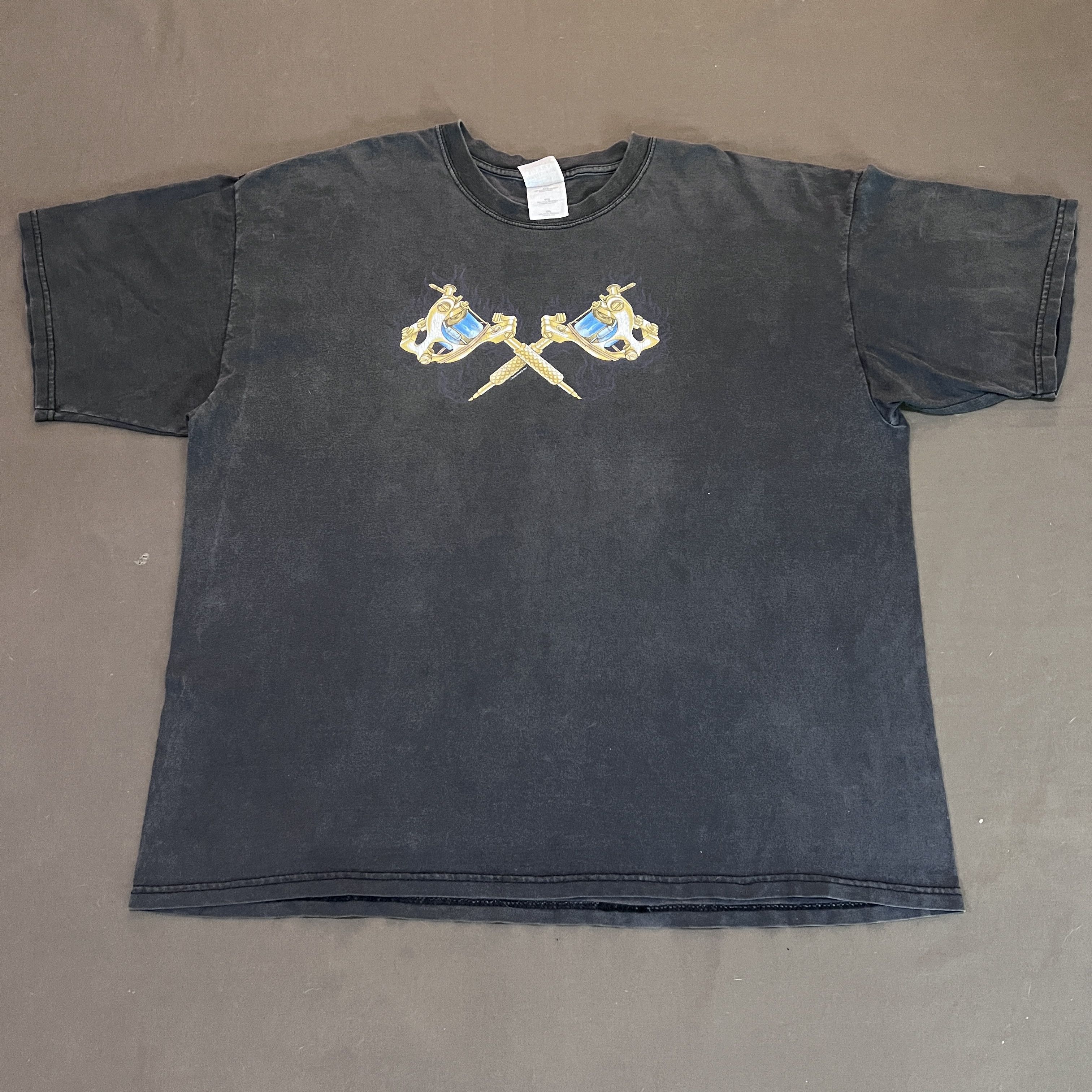 Harley Davidson × Vintage Vtg Tattoo Pen Gun Biker Fire Flame Spectrum Tee 2XL Faded Size US XXL / EU 58 / 5 - 3 Thumbnail