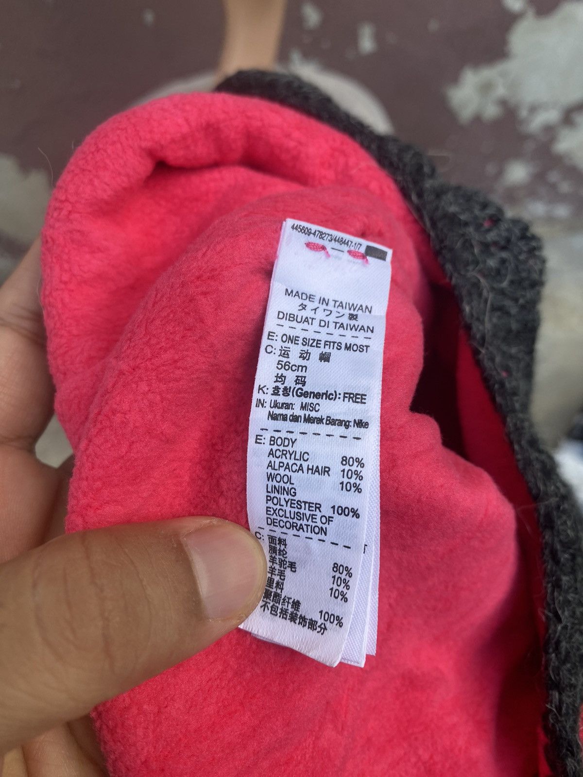 Nike Nike Earflap Beanie Hat Size ONE SIZE - 5 Thumbnail