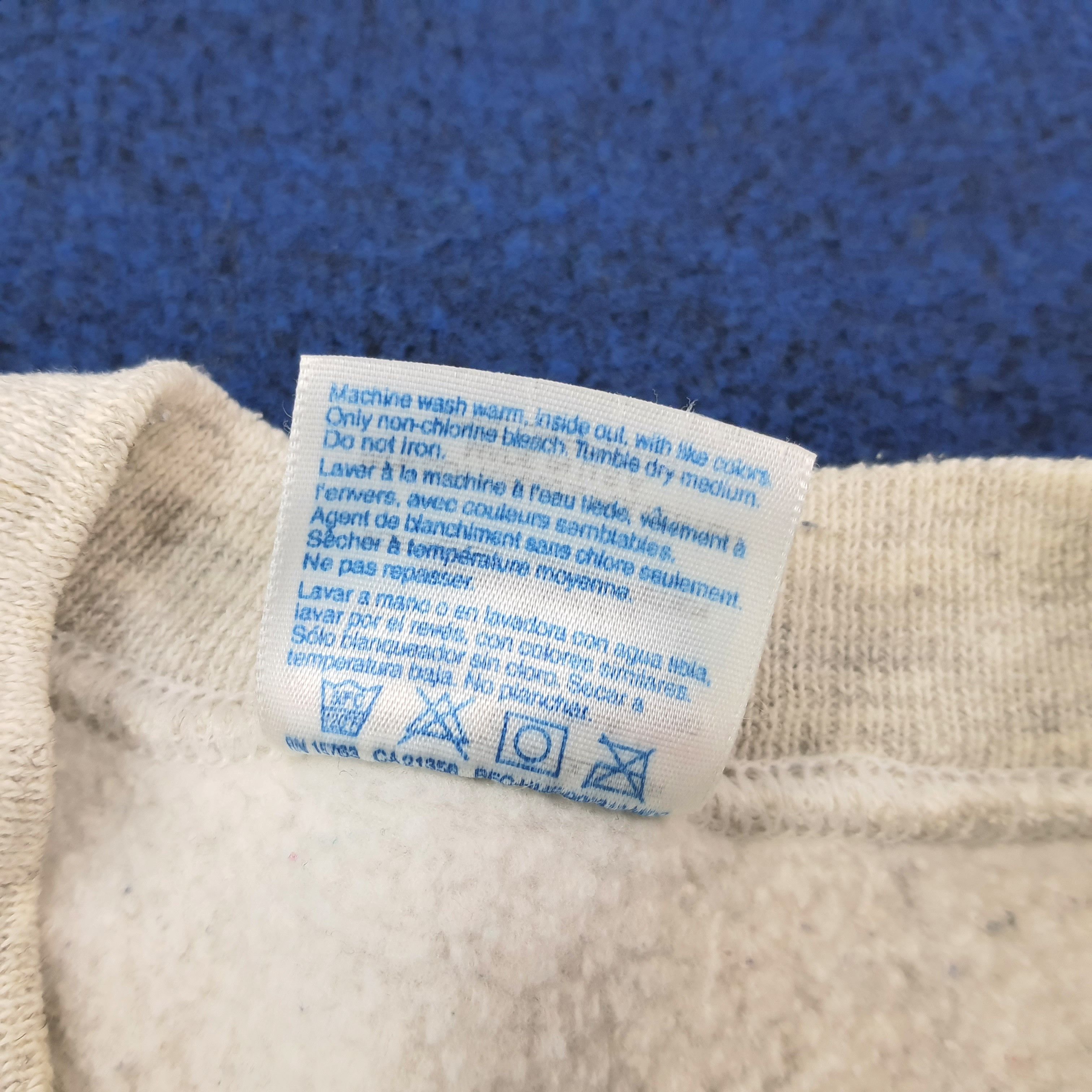 Vintage Vintage MASSAPEQUA Long Island New York Sweatshirt C257N5 Size US L / EU 52-54 / 3 - 7 Thumbnail