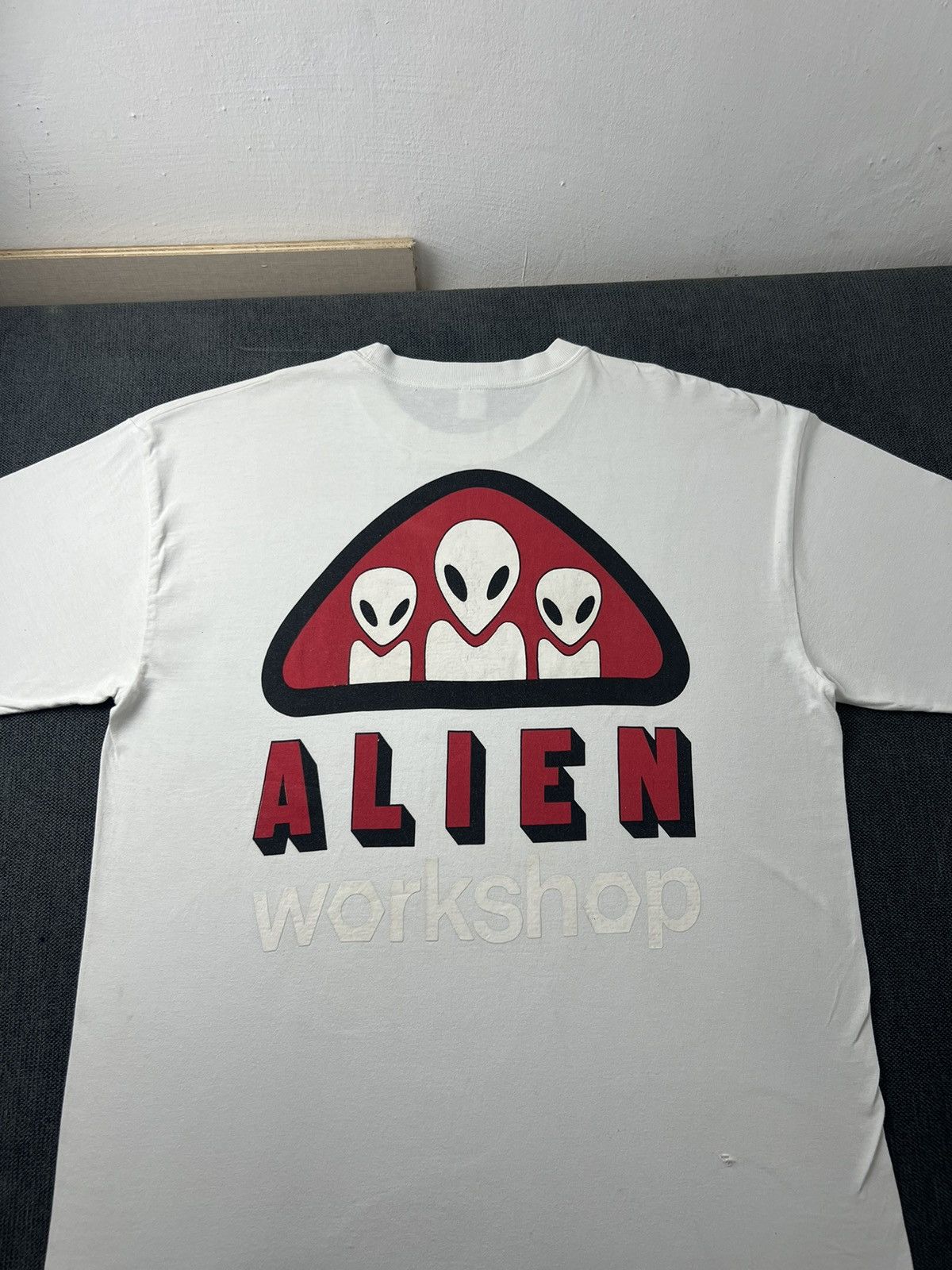 Alien Workshop Alien Wokrshop Tee Vintage Size US XXL / EU 58 / 5 - 3 Thumbnail