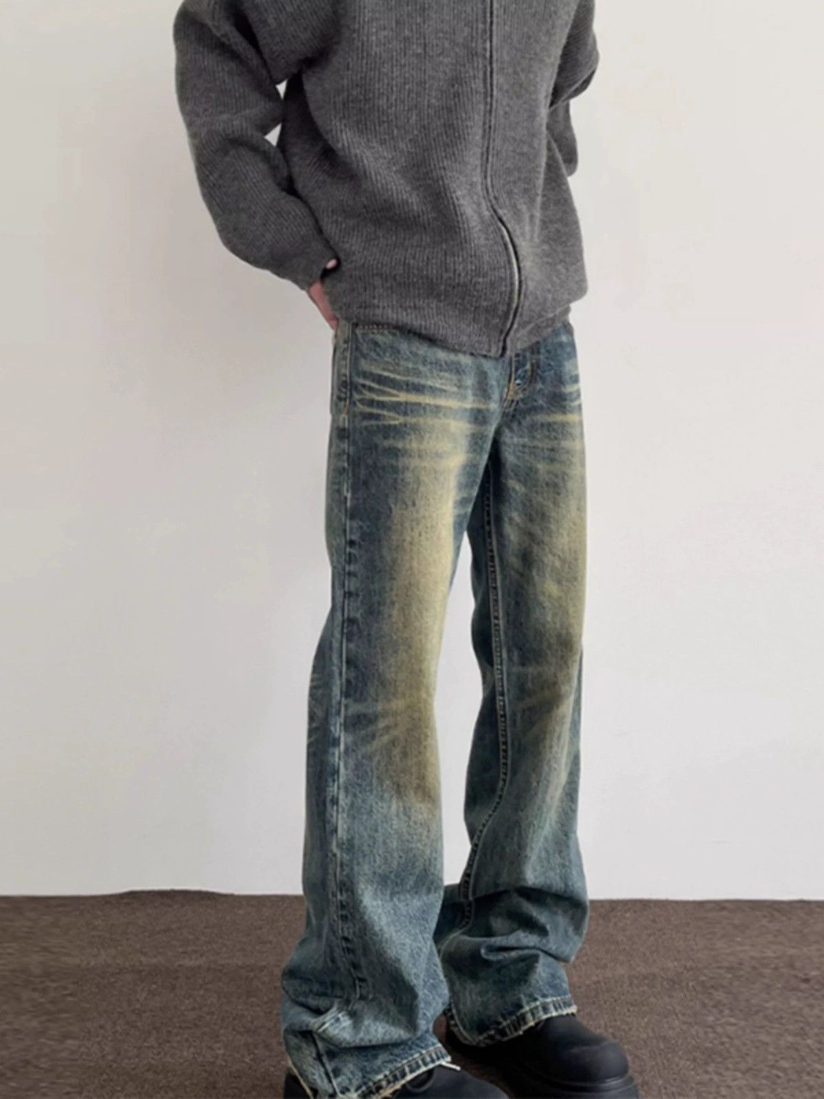 Vintage Street washed distressed men's retro cleanfit flared jeans Size US 32 / EU 48 - 2 Thumbnail