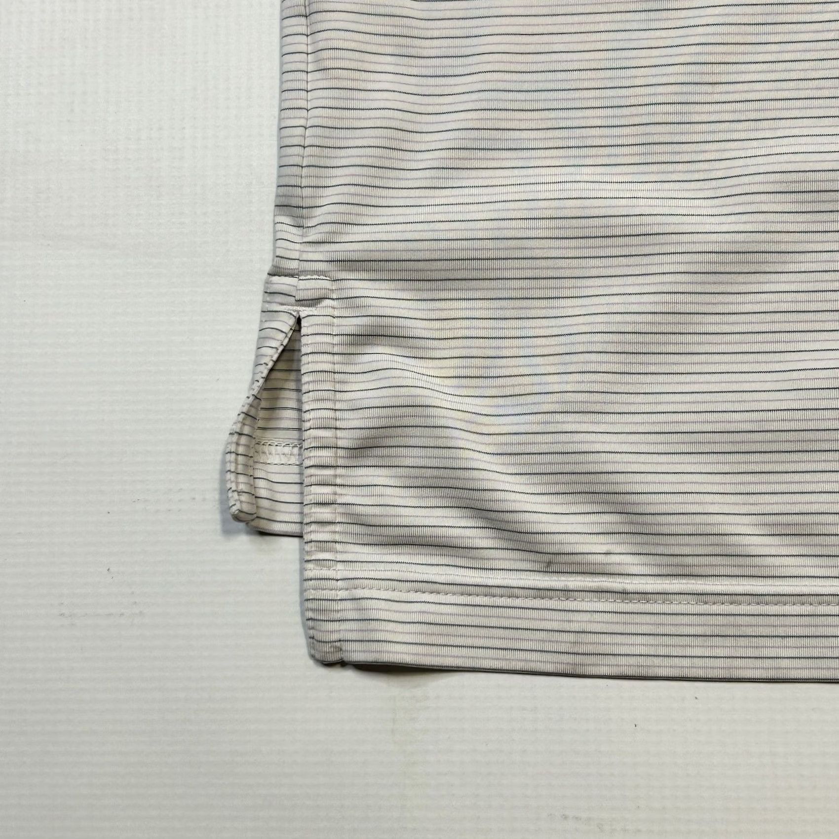 Peter Millar Peter Millar Summer Comfort Polo Shirt Mens XL White Striped Golf Performance breathable moisture-wicking quick-dry stretch lightweight Size US XL / EU 56 / 4 - 3 Thumbnail