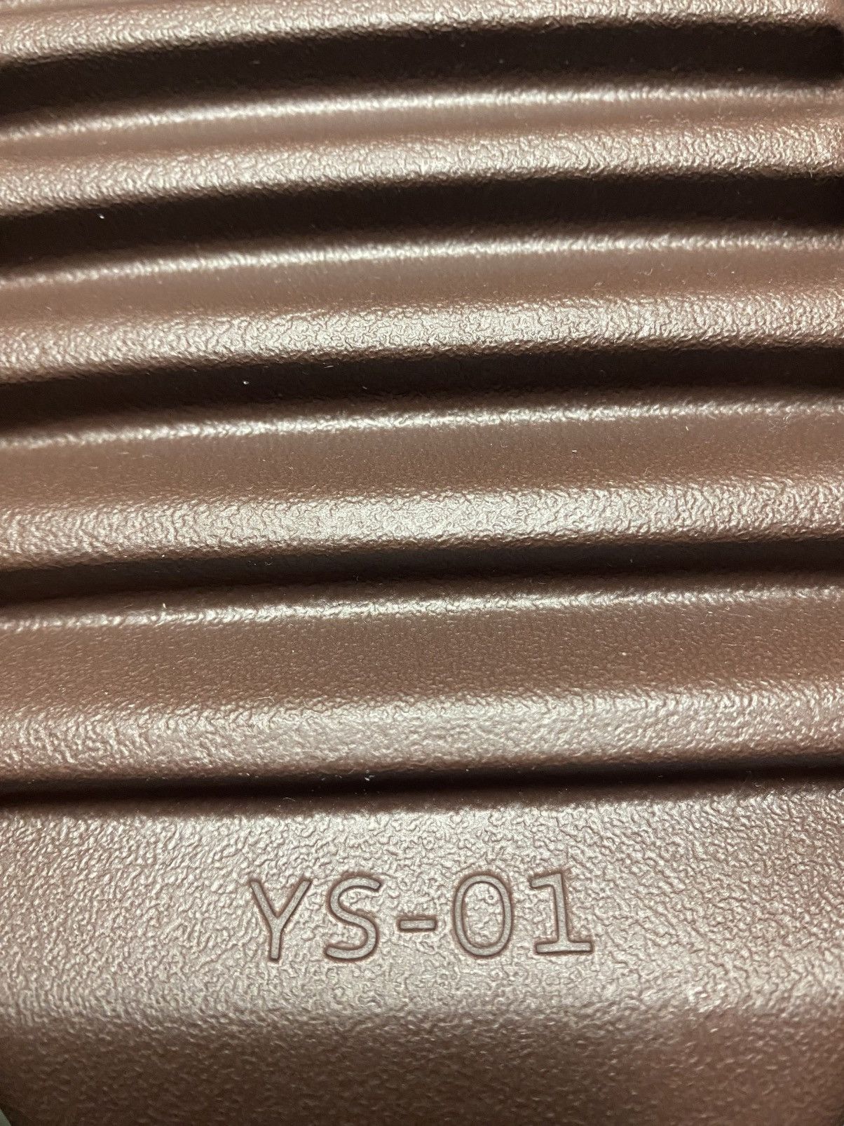 Yeezy Yeezy slides Size US 7 / EU 40 - 4 Thumbnail
