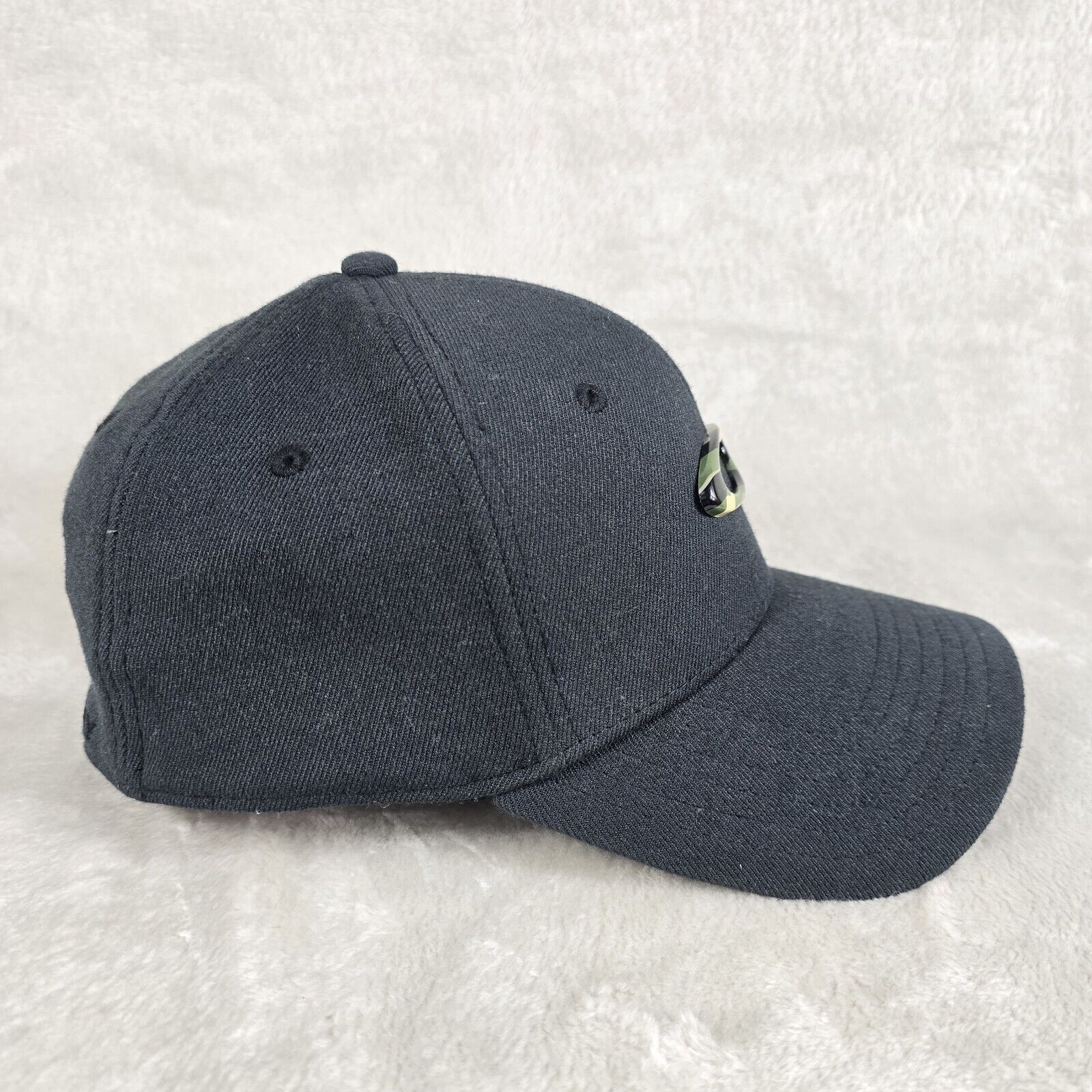 Oakley OAKLEY Performance Fit Tincan Camo Logo Stretch Fit Golf Hat Size ONE SIZE - 4 Thumbnail