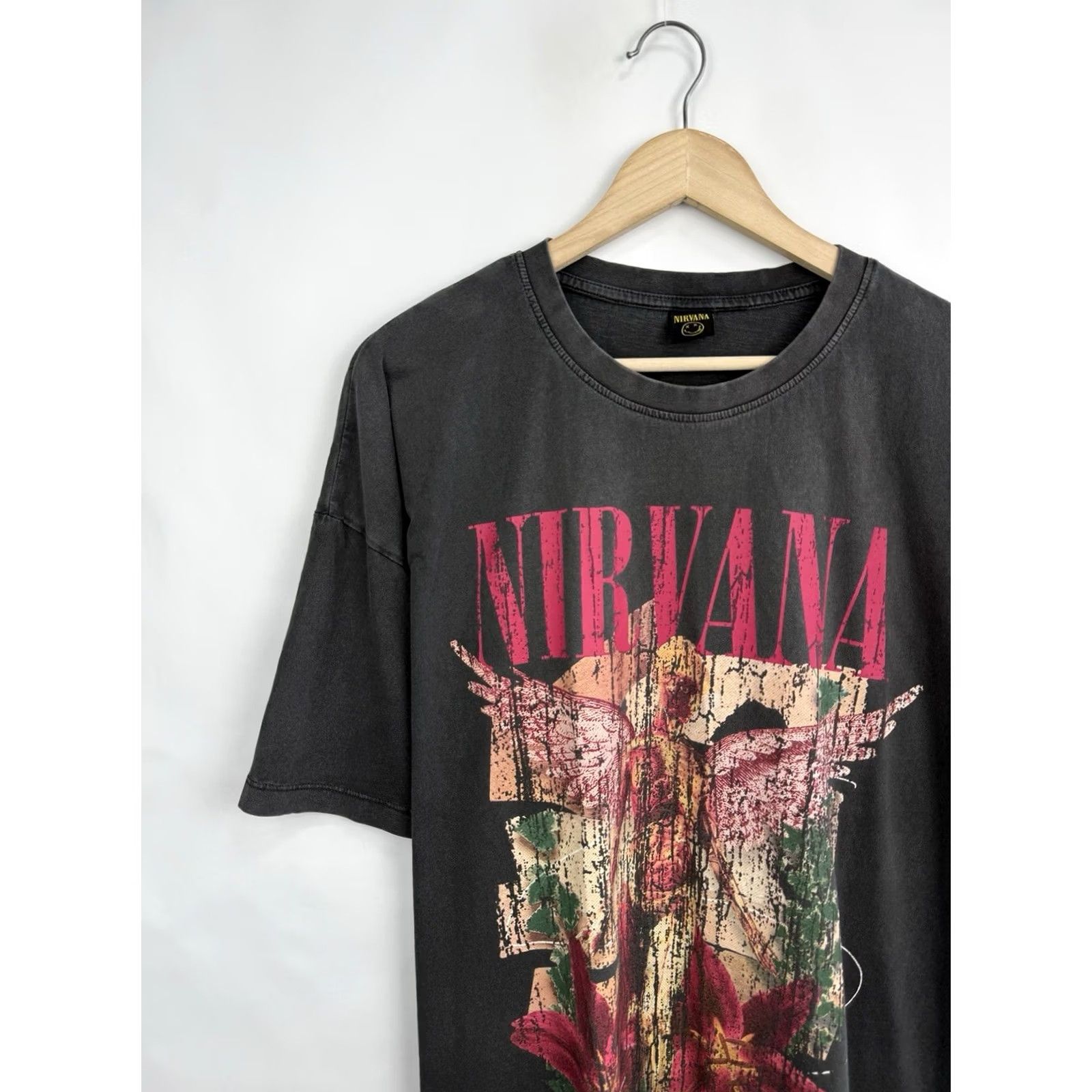 Vintage VINTAGE Nirvana T-Shirt In Utero Kurt Cobain Rare Gray XL Mens Shirt Size US XL / EU 56 / 4 - 3 Thumbnail