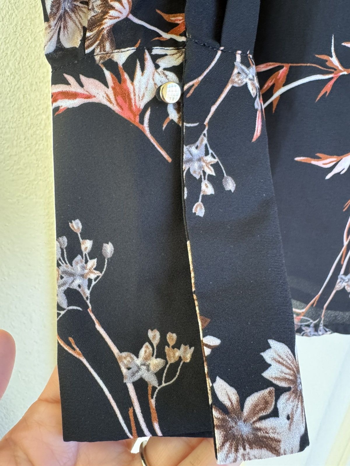 Vintage Roz & Ali women’s XS floral black romantic one sided ruffle Size XS / US 0-2 / IT 36-38 - 3 Thumbnail