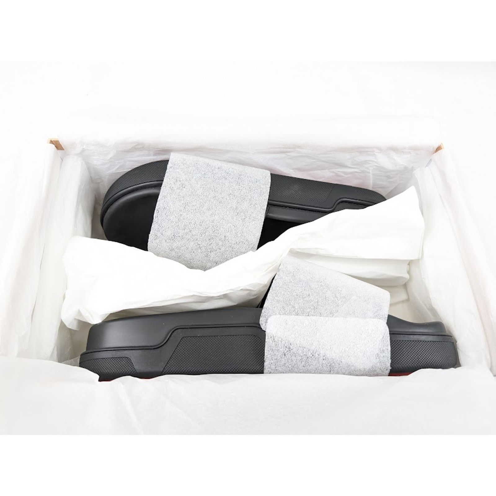 Christian Louboutin o1rshd1 Pool Fun Flat Calf Slippers in Black/Gun Size US 12.5 / EU 45-46 - 21 Thumbnail