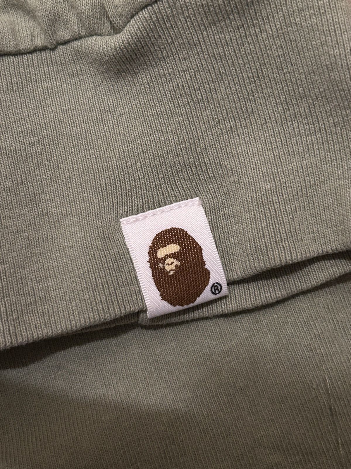 Bape Bape Long Sleeve One Point Size US XL / EU 56 / 4 - 6 Thumbnail