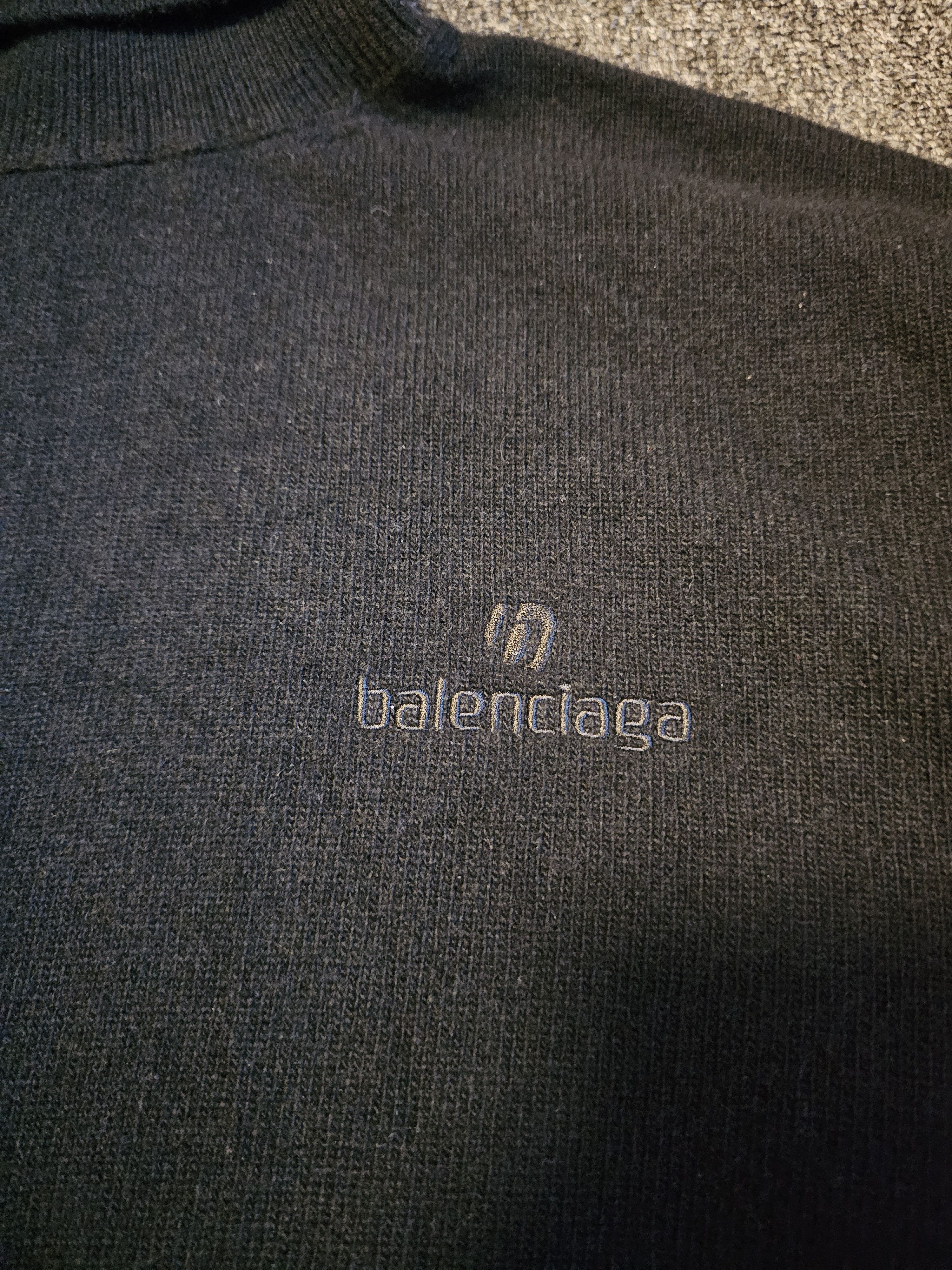 Balenciaga Balenciaga Oversize Turtleneck Cashmere Sweater Size XS Size US XS / EU 42 / 0 - 4 Thumbnail