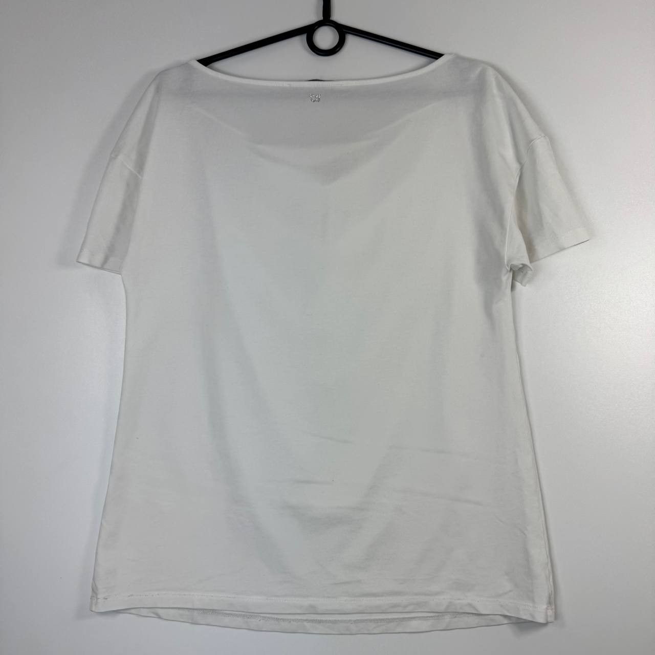 Weekend Max Mara Max Mara Weekend White Drape Neck T-Shirt Womens Size M Size M / US 6-8 / IT 42-44 - 6 Thumbnail