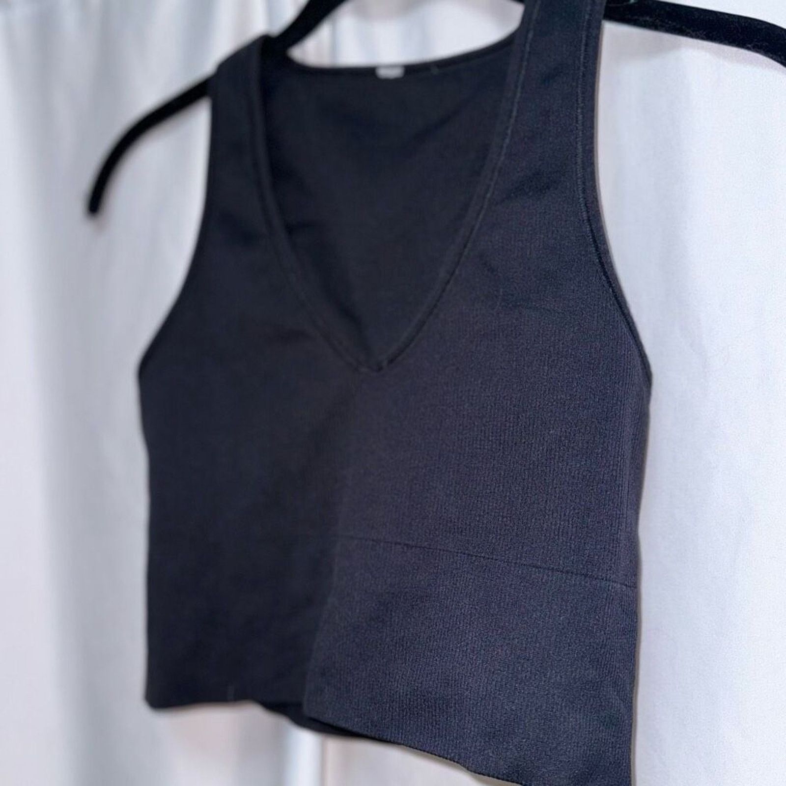 Other Black Ribbed V-Neck Crop Tank | Sz S (NO SIZE TAG) Size S / US 4 / IT 40 - 3 Thumbnail