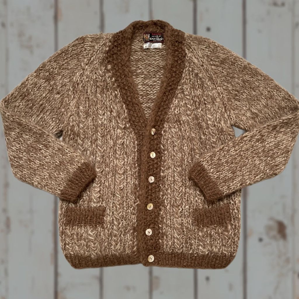 Vintage Specificity: "Shaggy Rockabilly” adds more descriptive details Size US S / EU 44-46 / 1 - 1 Thumbnail