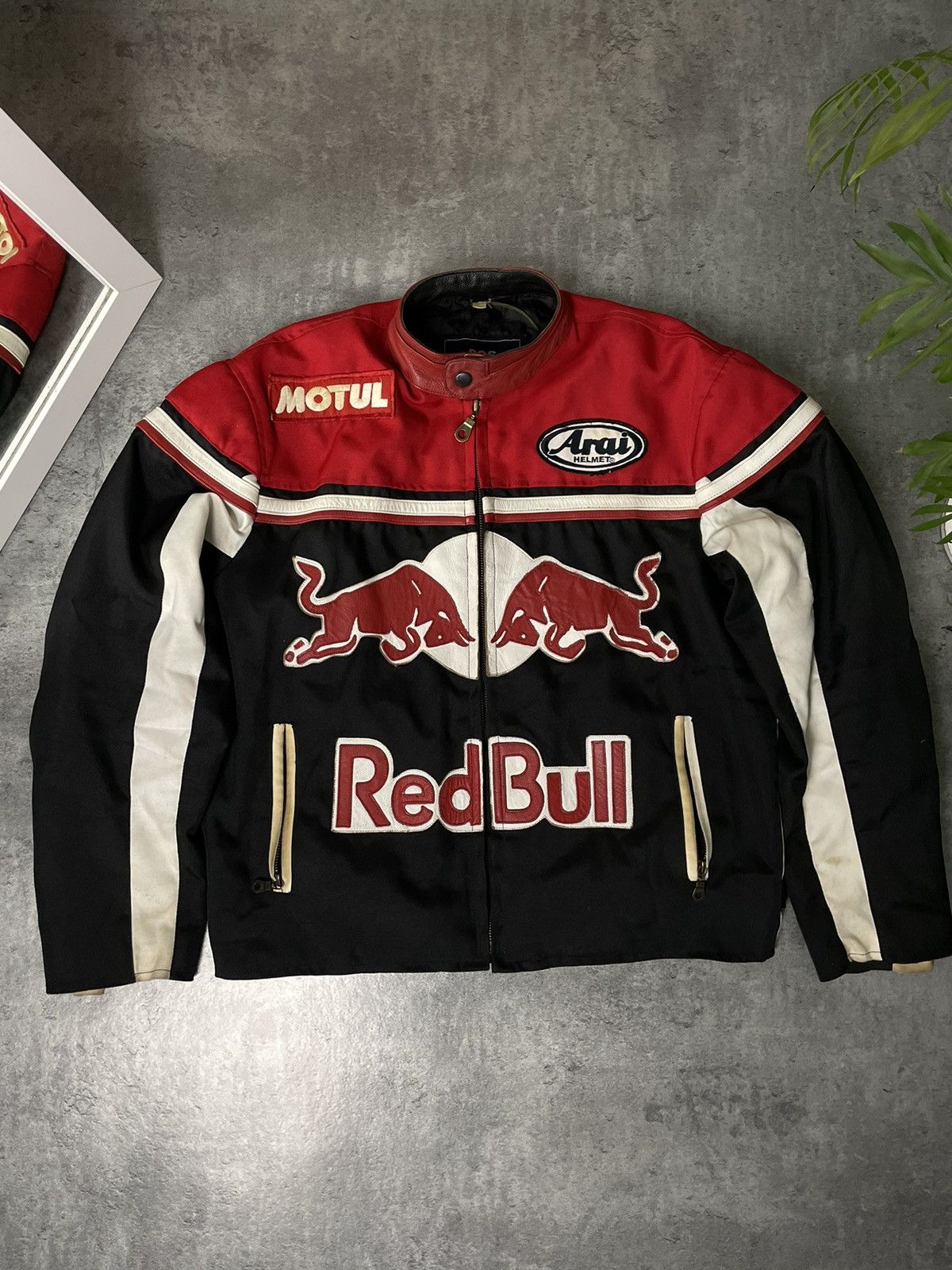 Japanese Brand × Red Bull Red Bull Racing Vintage Jacket Size US M / EU 48-50 / 2 - 1 Thumbnail