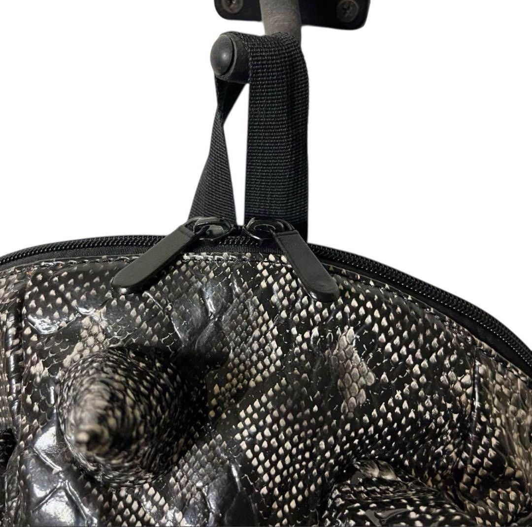 Japanese Brand Spiky bag backpack snake print python print unique Size ONE SIZE - 10 Thumbnail