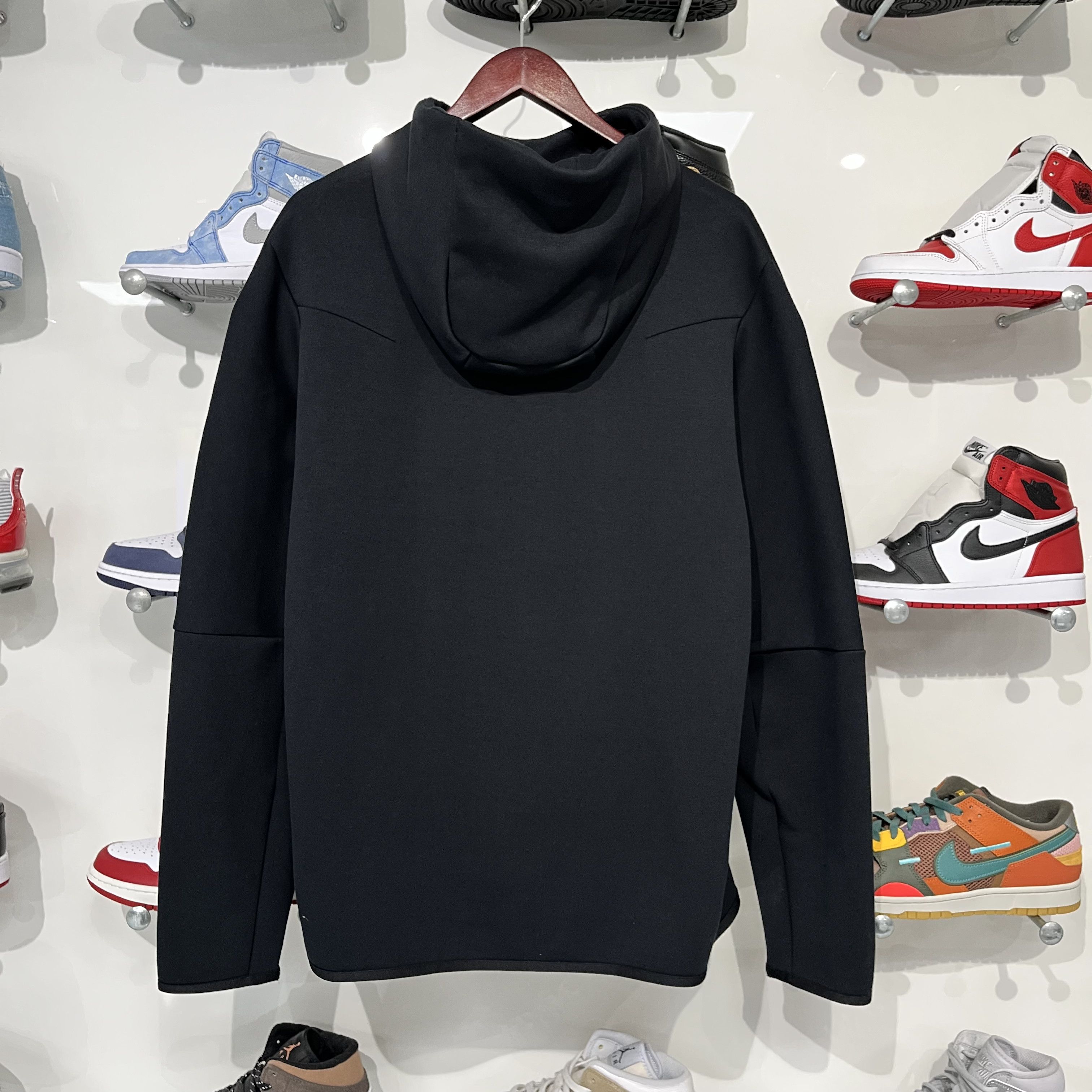 Nike Nike Tech Fleece Pull Over Hoodie Black Size US L / EU 52-54 / 3 - 2 Thumbnail