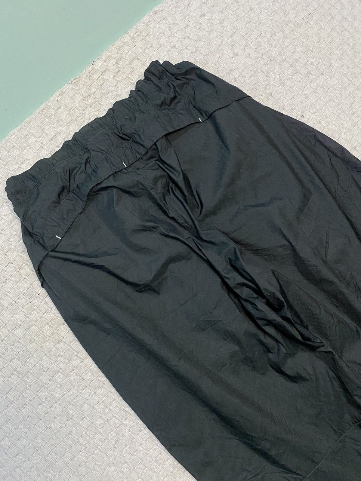 Carhartt Wip × Nike 💥 VINTAGE NIKE BAGGY NYLON 90S WIDE LEG TRACK PANTS Y2K Size US 30 / EU 46 - 11 Thumbnail