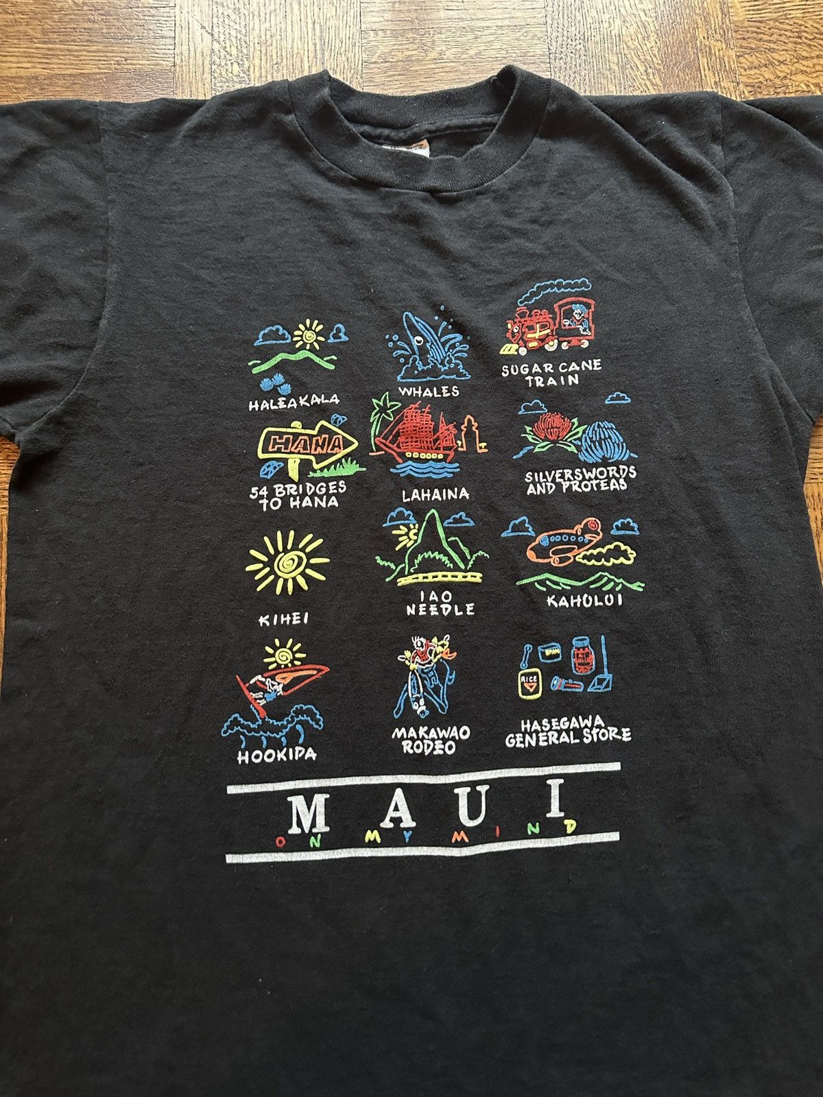 Vintage Vintage 90s Maui Hawaii Cartoon Graphic Tee Size US M / EU 48-50 / 2 - 2 Thumbnail