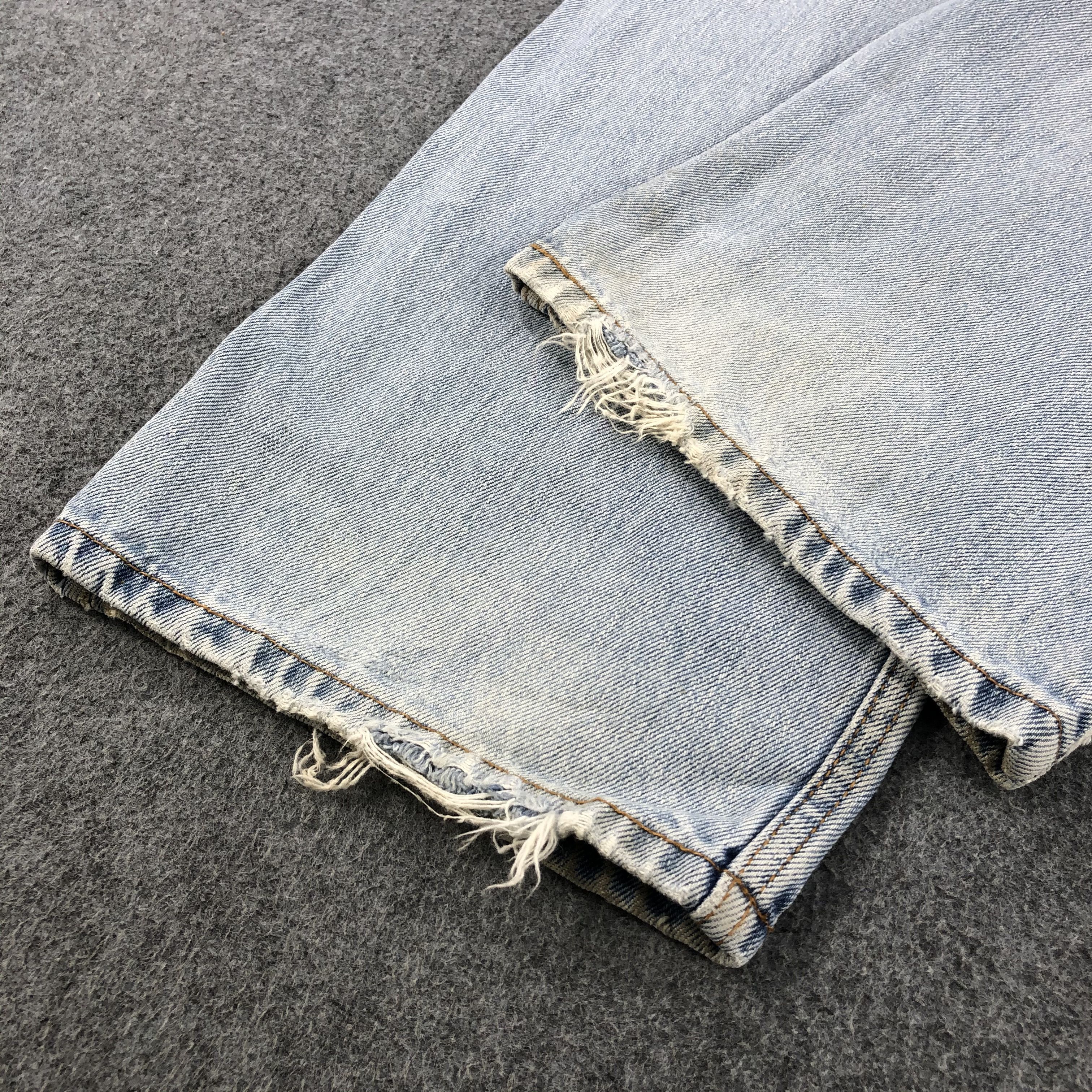 Levi's Vintage Light Washed Levis 505 Jeans-J932 Size US 40 / EU 56 - 6 Thumbnail
