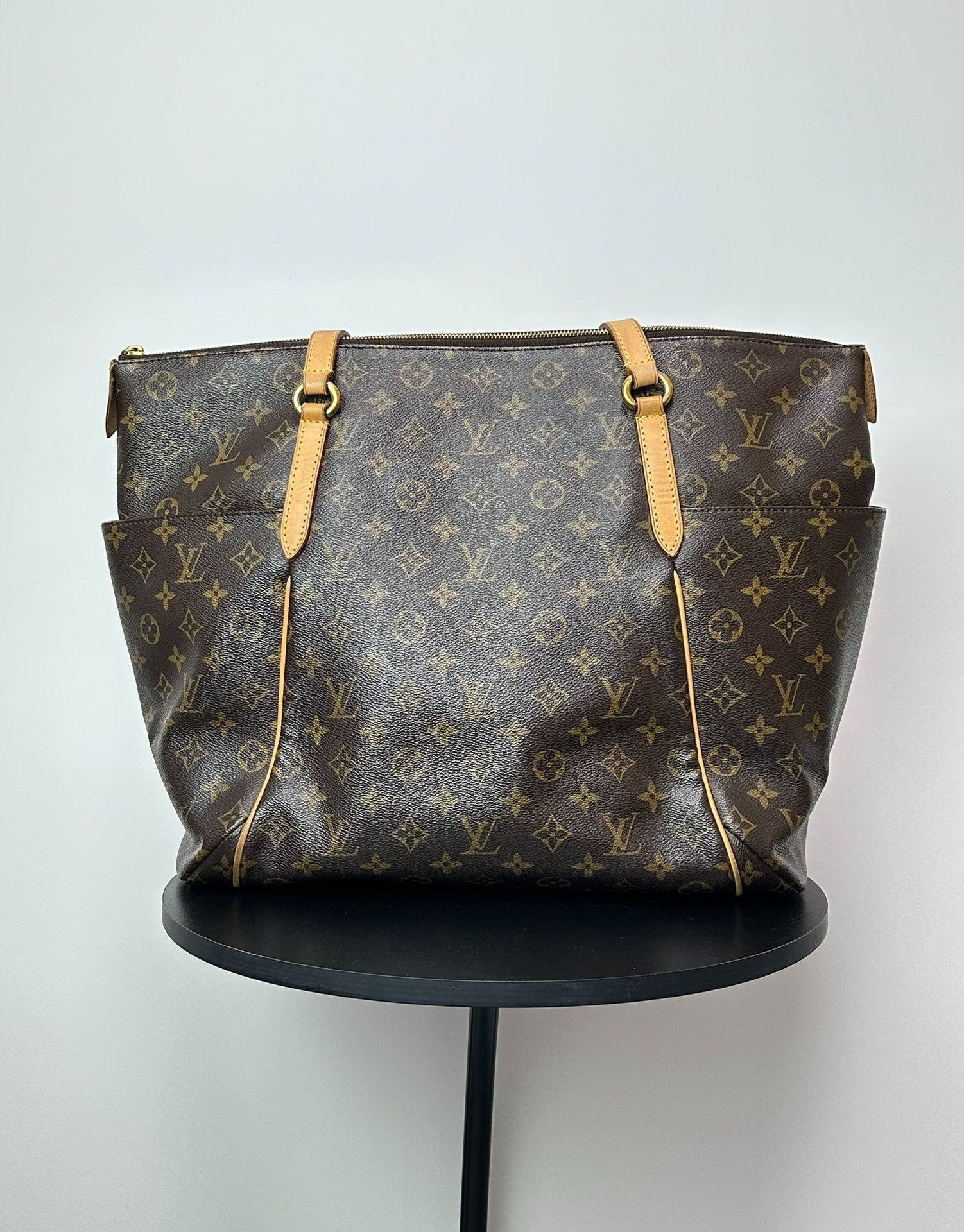 Louis Vuitton Louis Vuitton Monogram Totally Tote Size US S / EU 44-46 / 1 - 2 Thumbnail