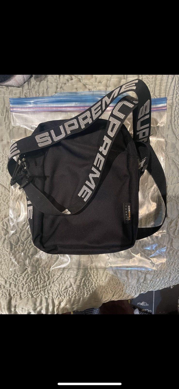 Supreme 100% Authentic SS18 Supreme Shoulder Bag Black Size ONE SIZE - 2 Thumbnail