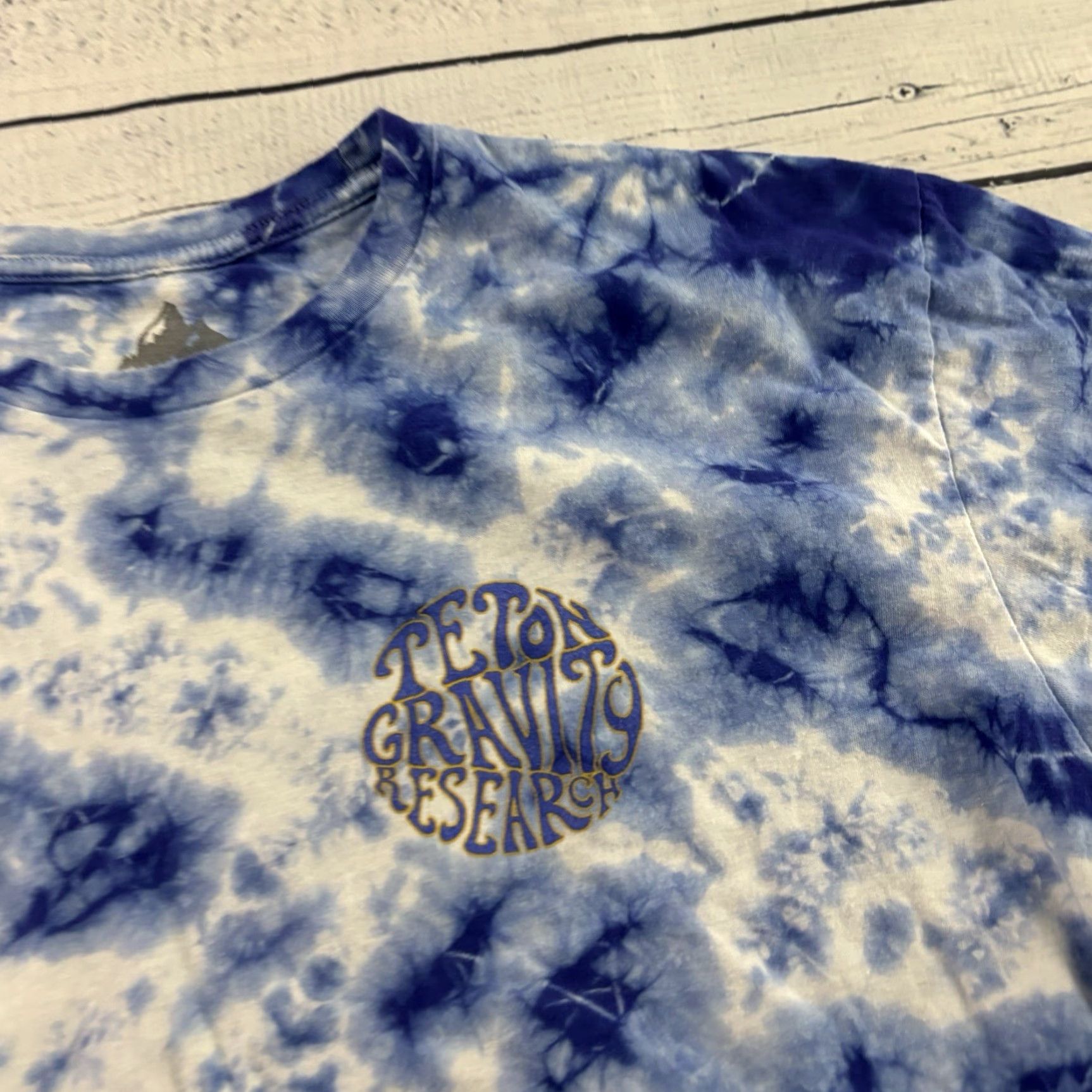 Eton Teton Gravity Research Short Sleeve T-Shirt Men XL Blue Tie Dye Shirt Size US XL / EU 56 / 4 - 2 Thumbnail
