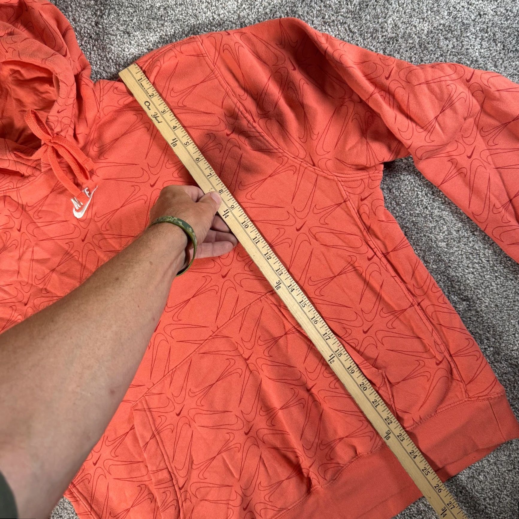 Nike Nike Hoodie Mens Large DM7380-814 Allover Swoosh Embossed Fleece Kangaroo Pocket Orange Streetwear Size US L / EU 52-54 / 3 - 2 Thumbnail