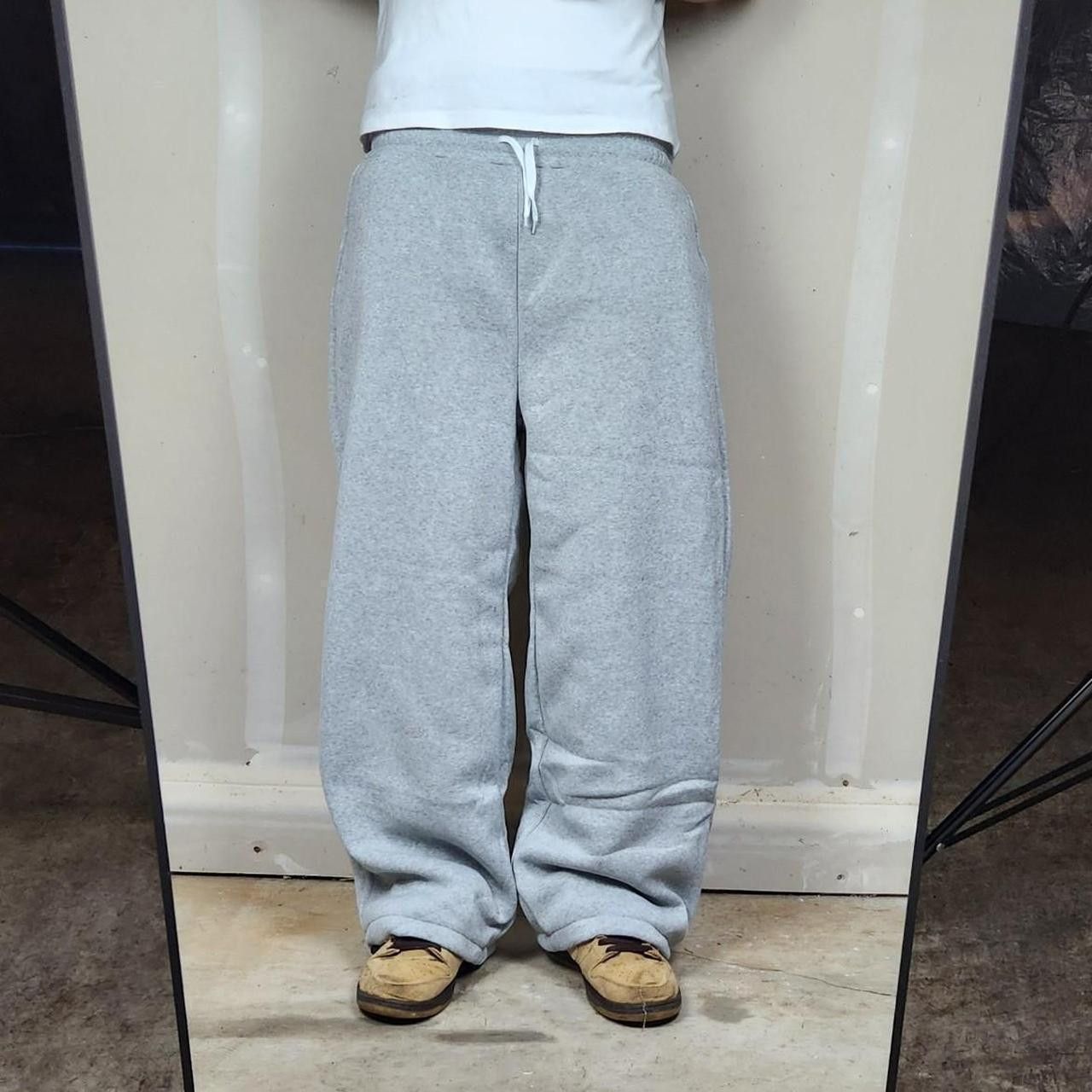 Other Baggy Grey Sweatpants – Loose Fit Wide Leg Size US 30 / EU 46 - 1 Thumbnail