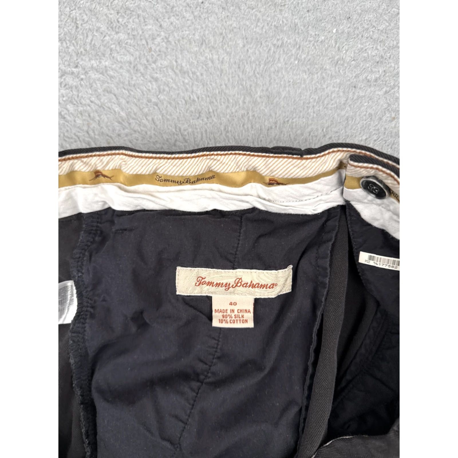 Tommy Bahama Tommy Bahama Shorts Men 40 Dark Black 100% Silk Blend Pleated Chino Dress Casual Size US 40 / EU 56 - 7 Thumbnail
