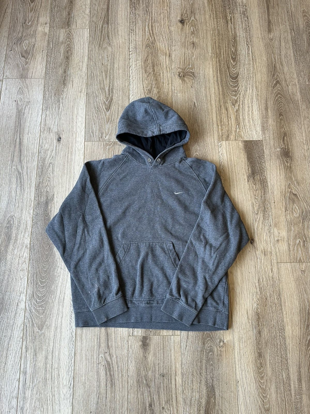 Nike × Vintage Vintage Y2K Nike Hoodie Sweatshirt Skate Grunge Size US L / EU 52-54 / 3 - 1 Thumbnail