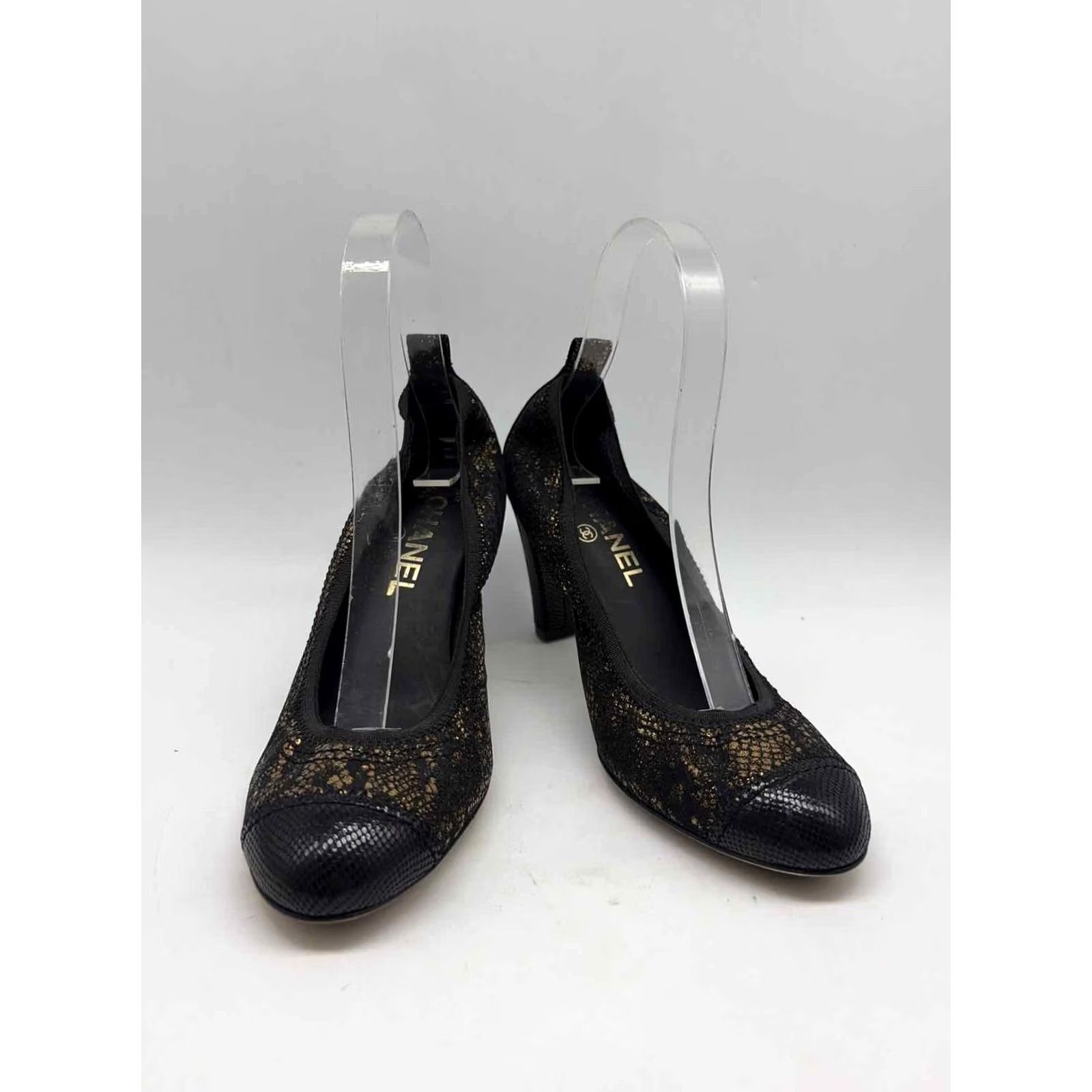 Chanel Chanel Gold Size 38 Pump Heels Pre-Owned Size US 8 / IT 38 - 2 Thumbnail